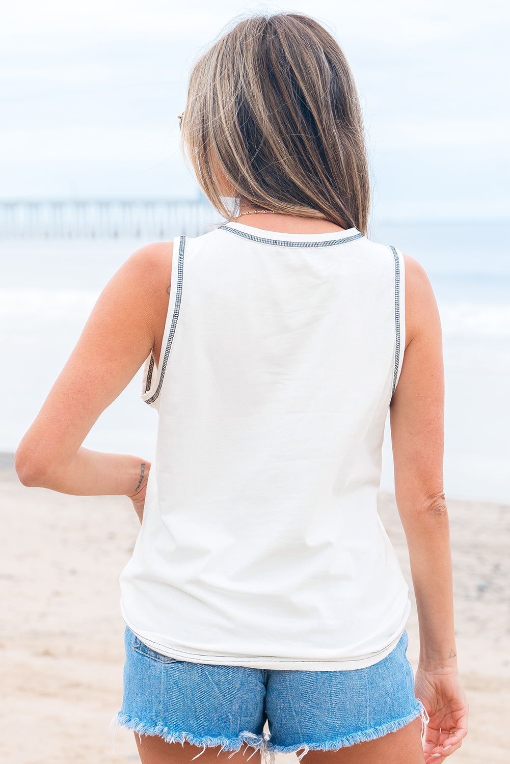 White Sweet Bow Stitching Trim Sleeveless Top eAura