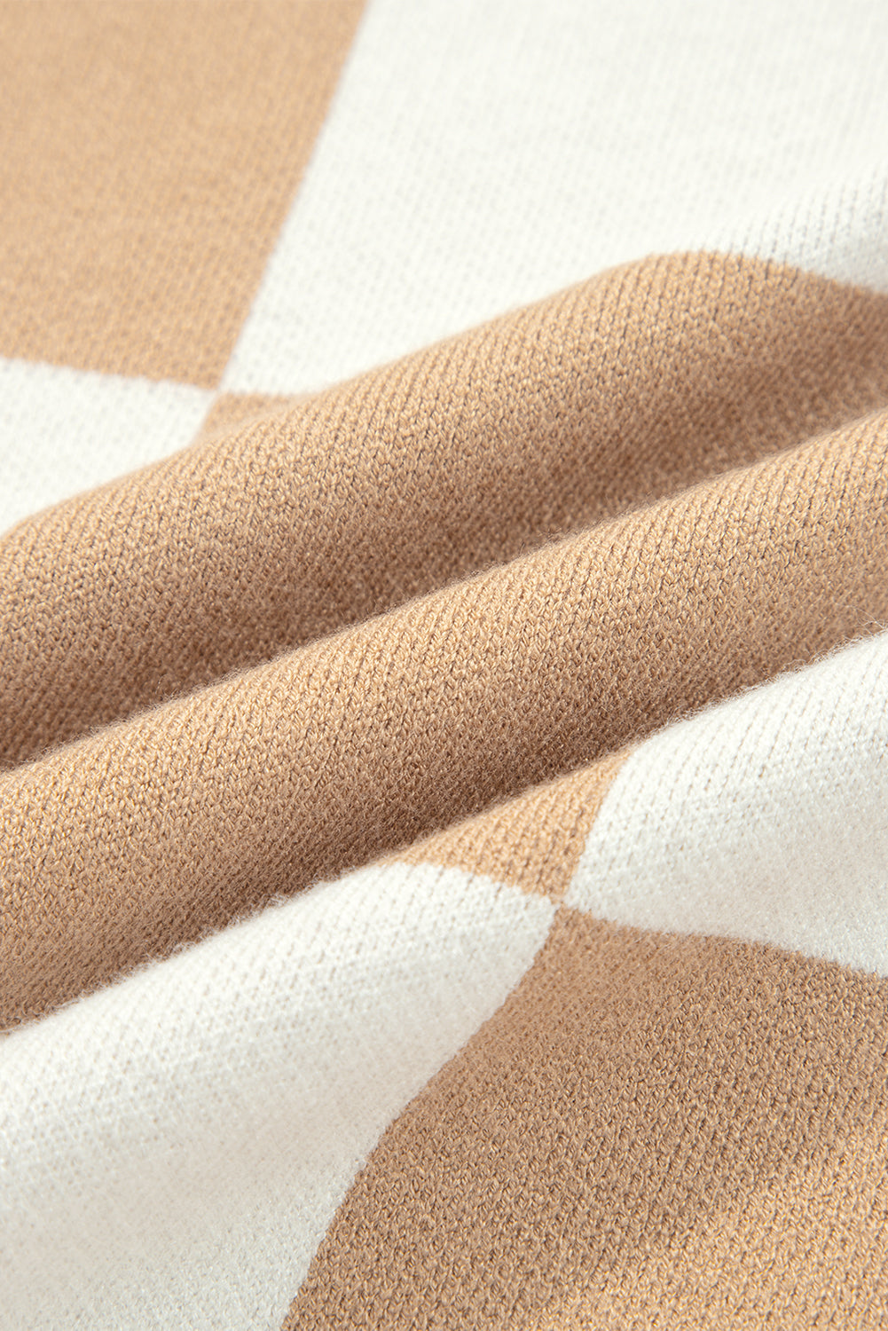 Checkered Pattern Loose Drop Shoulder Half Sleeve Sweater eAura