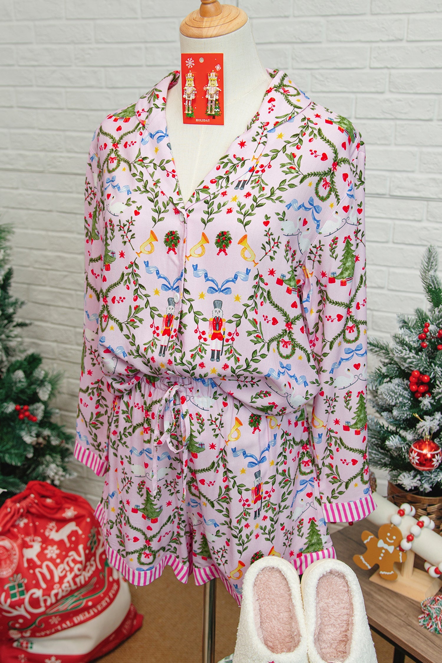 Christmas Print Nutcracker Long Sleeve and Shorts Pyjama Set - eAura