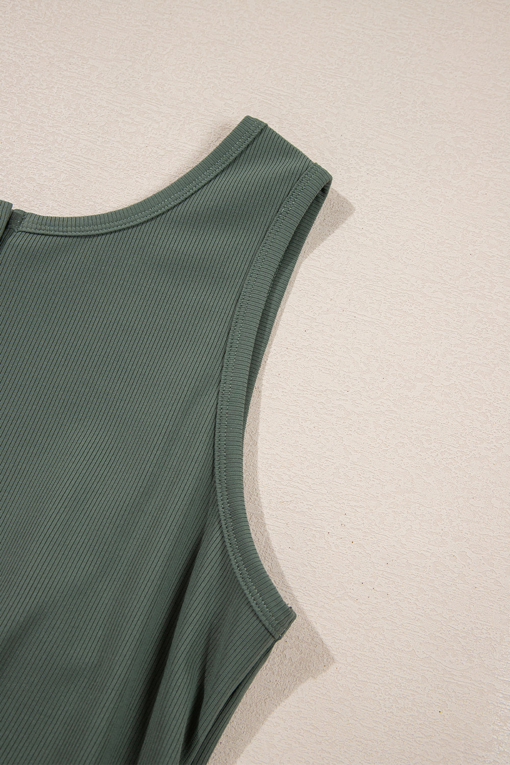 Vineyard Green Buttoned Drawstring Waist Sleeveless Wide Leg Jumpsuit eAura