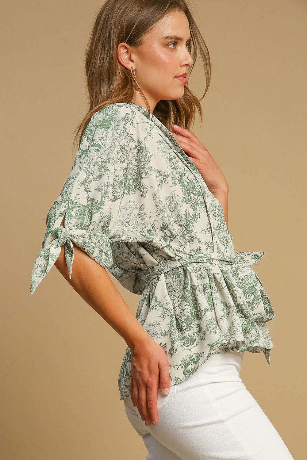 Green Landscape Print Tied 3/4 Sleeve Shirt with Sash eAura