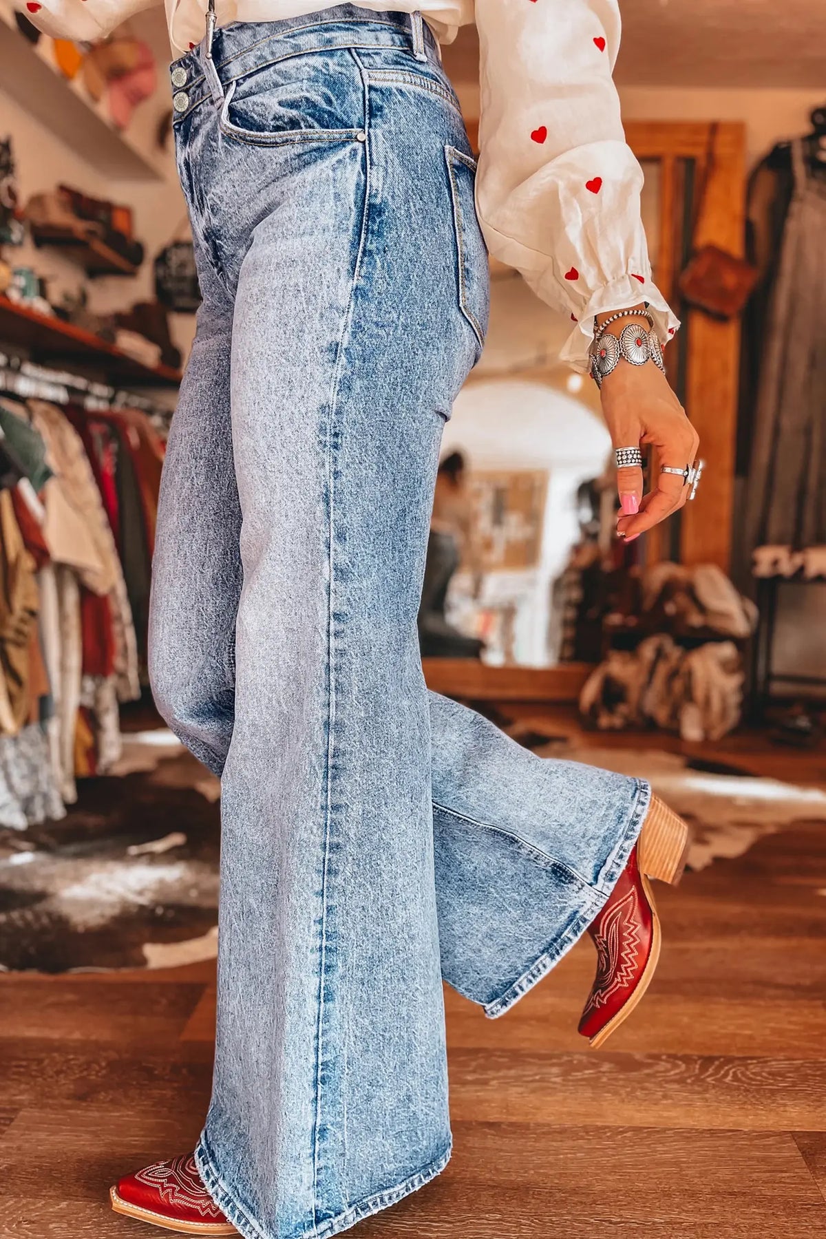 Beau Acid Wash Pocket Detail Flare Jeans – Blue