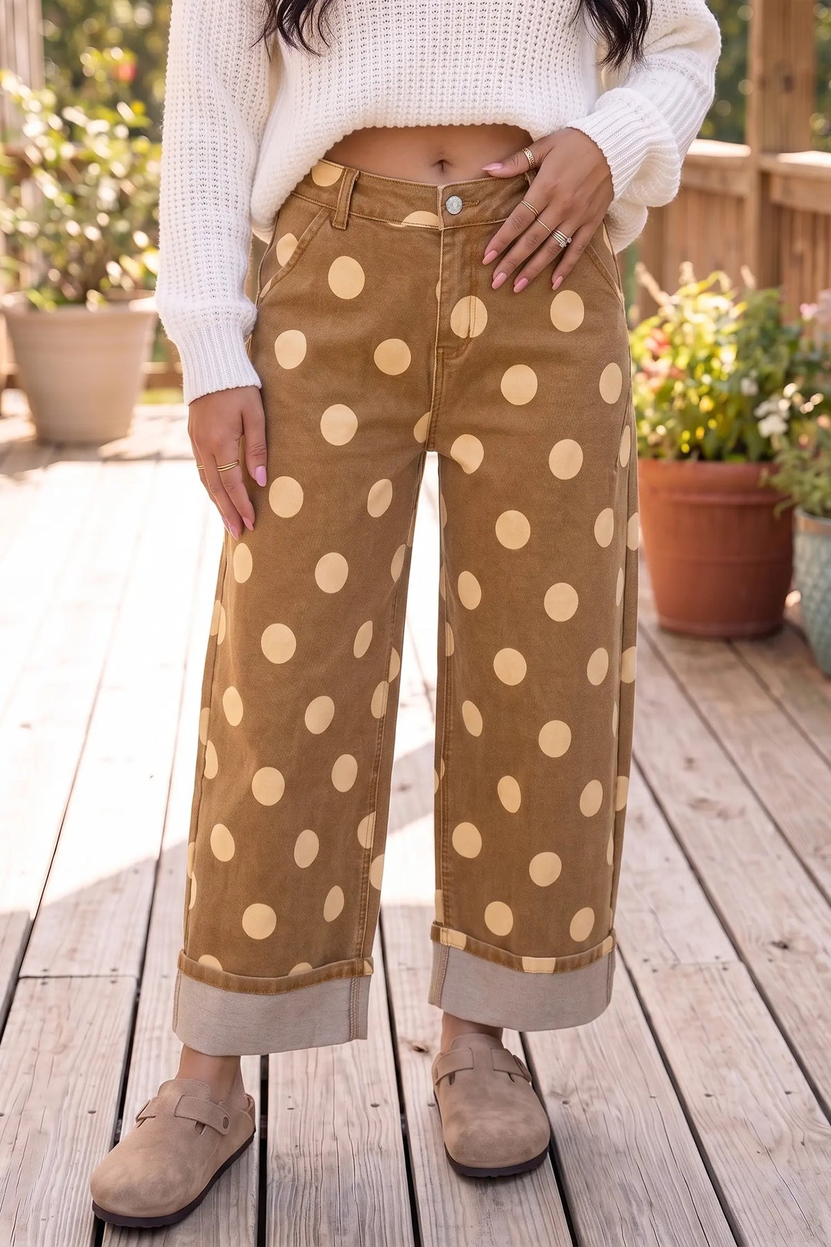 Polka Dot Ankle-Length Metal Button Casual Jeans – Brown