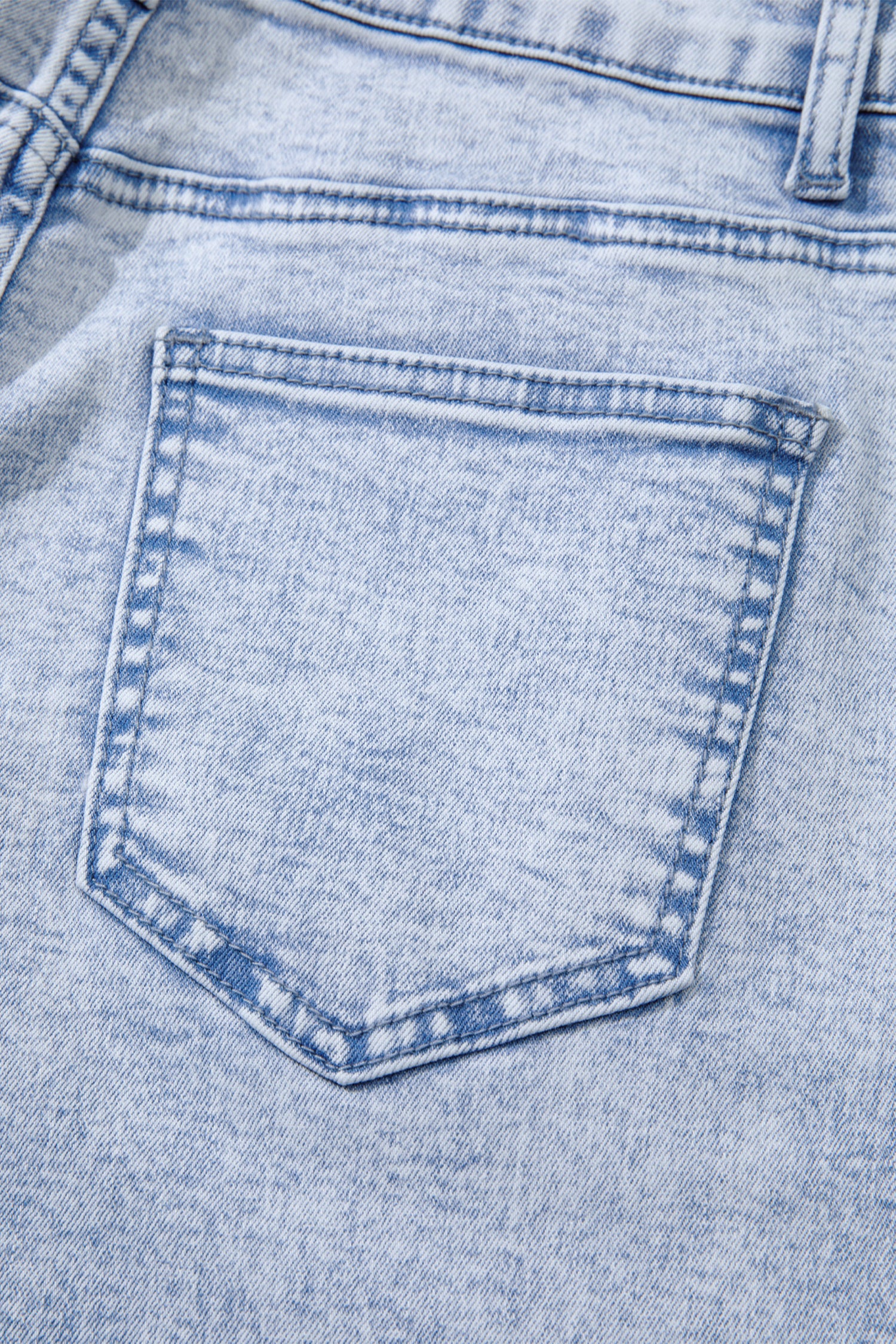 Beau Light Washed Pull On Barrel Jeans – Blue