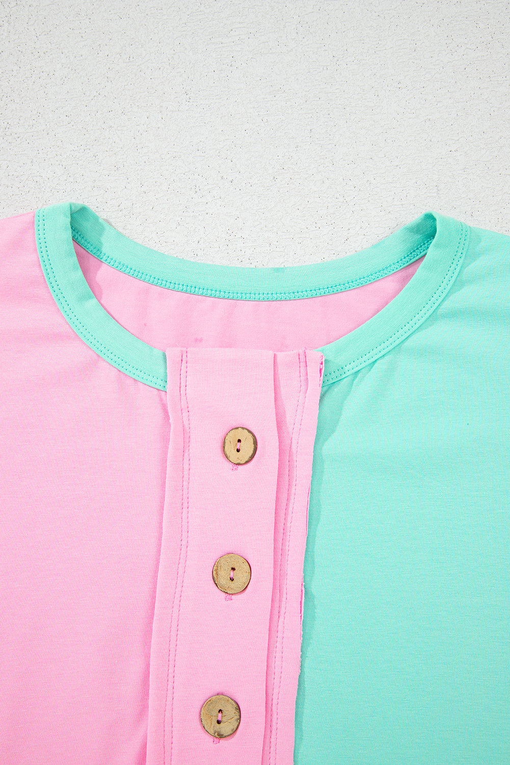 Myosotis Two Tone Half Buttons Collared T Shirt eAura