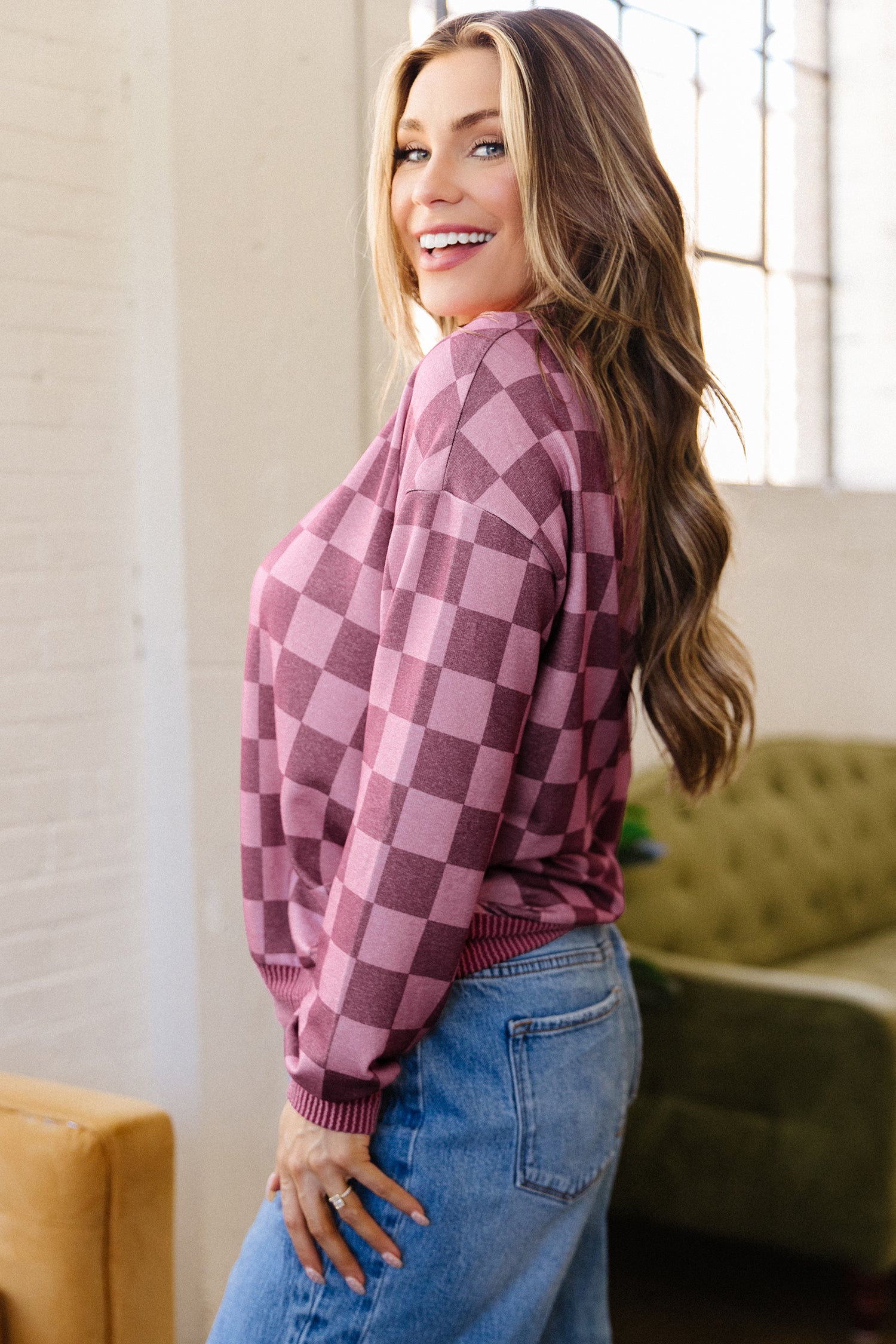 Ribbed Trim Checkered Print Long Sleeve Pullover Top – Red