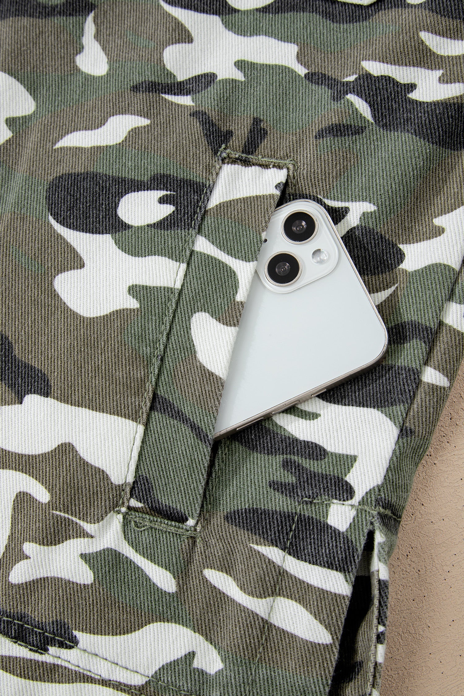 Camo Chest Pockets Oversized Denim Jacket - Outerwear/Denim jackets