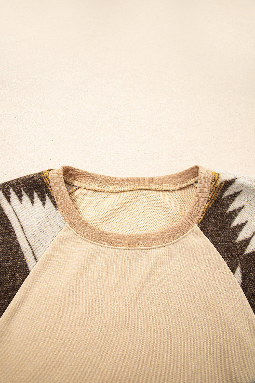 Aztec Patchwork Raglan Pullover Sweatshirt - eAura