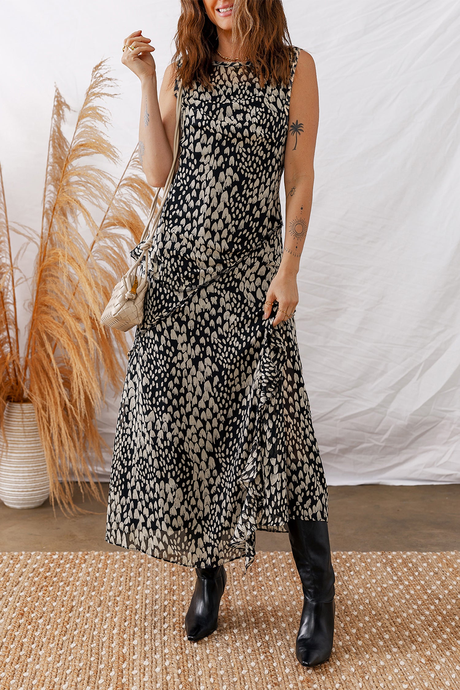 Black Printed Sleeveless Maxi Dress - L - Dresses/Maxi Dresses