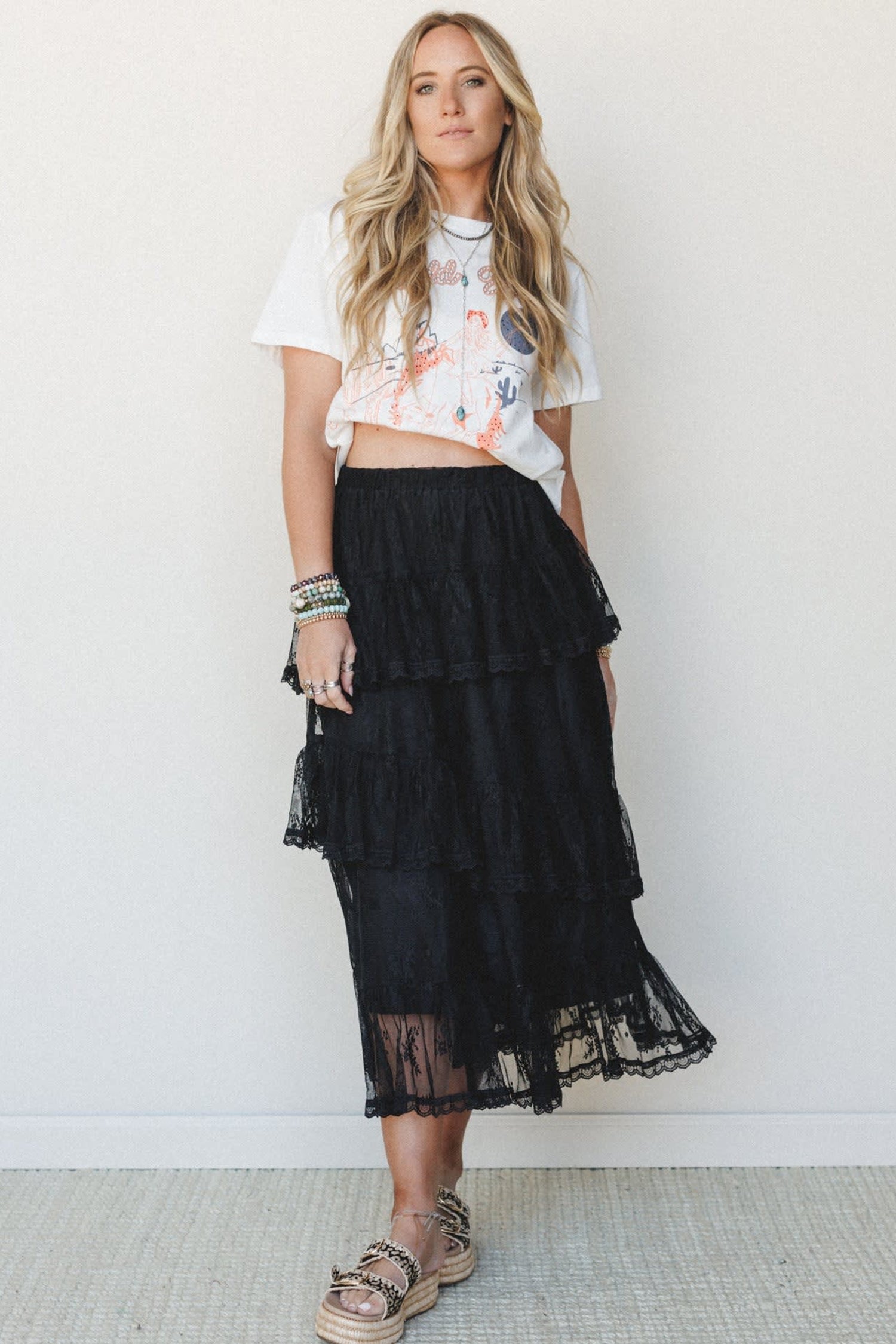 Elegant Ruffle Lace Tiered Skirt – Black
