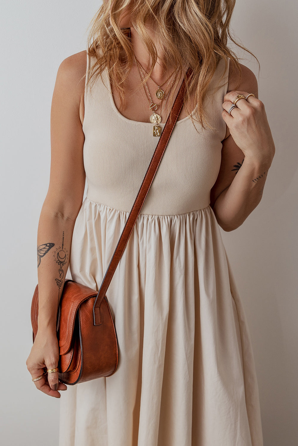 Scoop Neck Ribbed Pleated Sleeveless Midi Dress