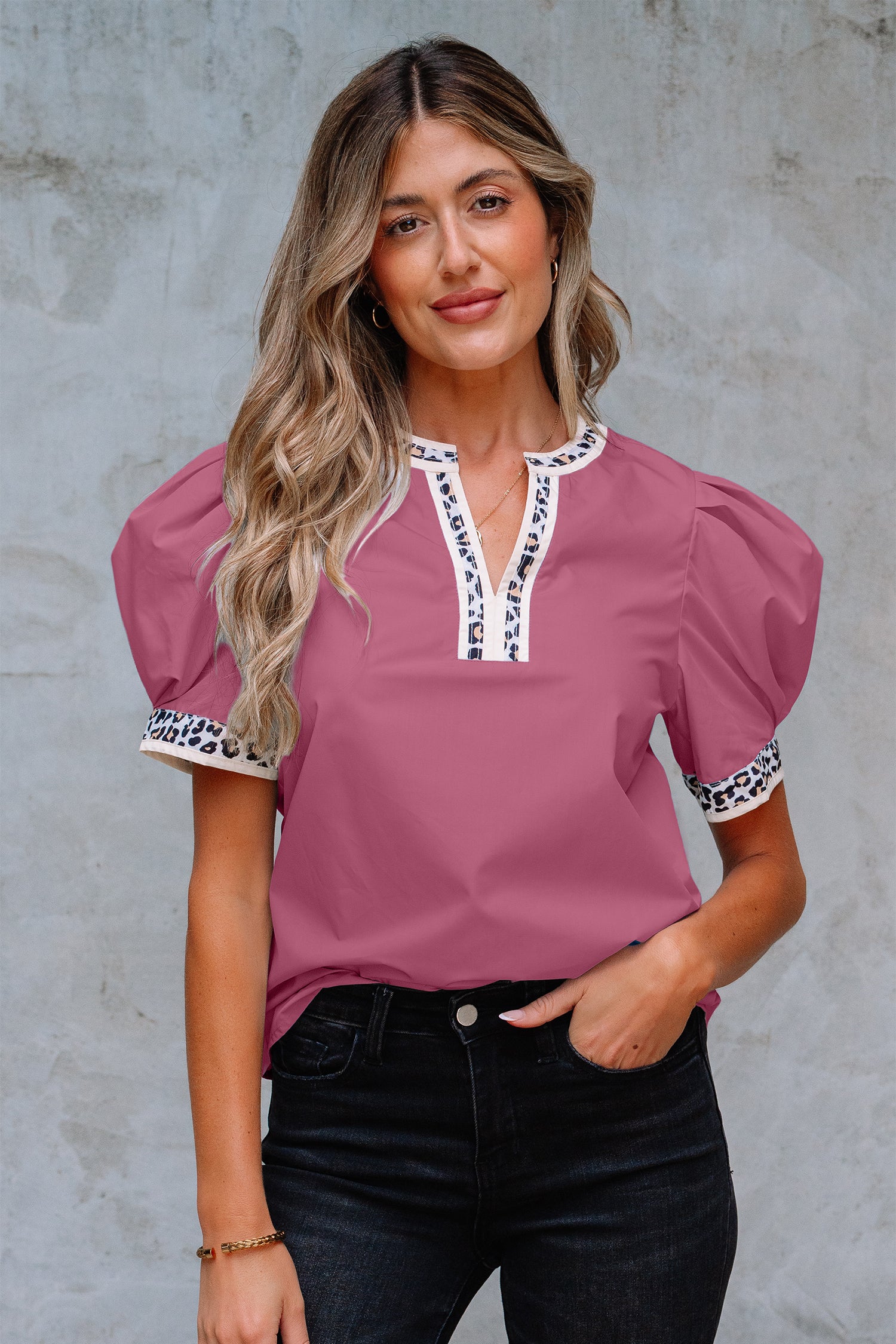 Contrast Leopard Trim Split Neck Puff Sleeve Blouse