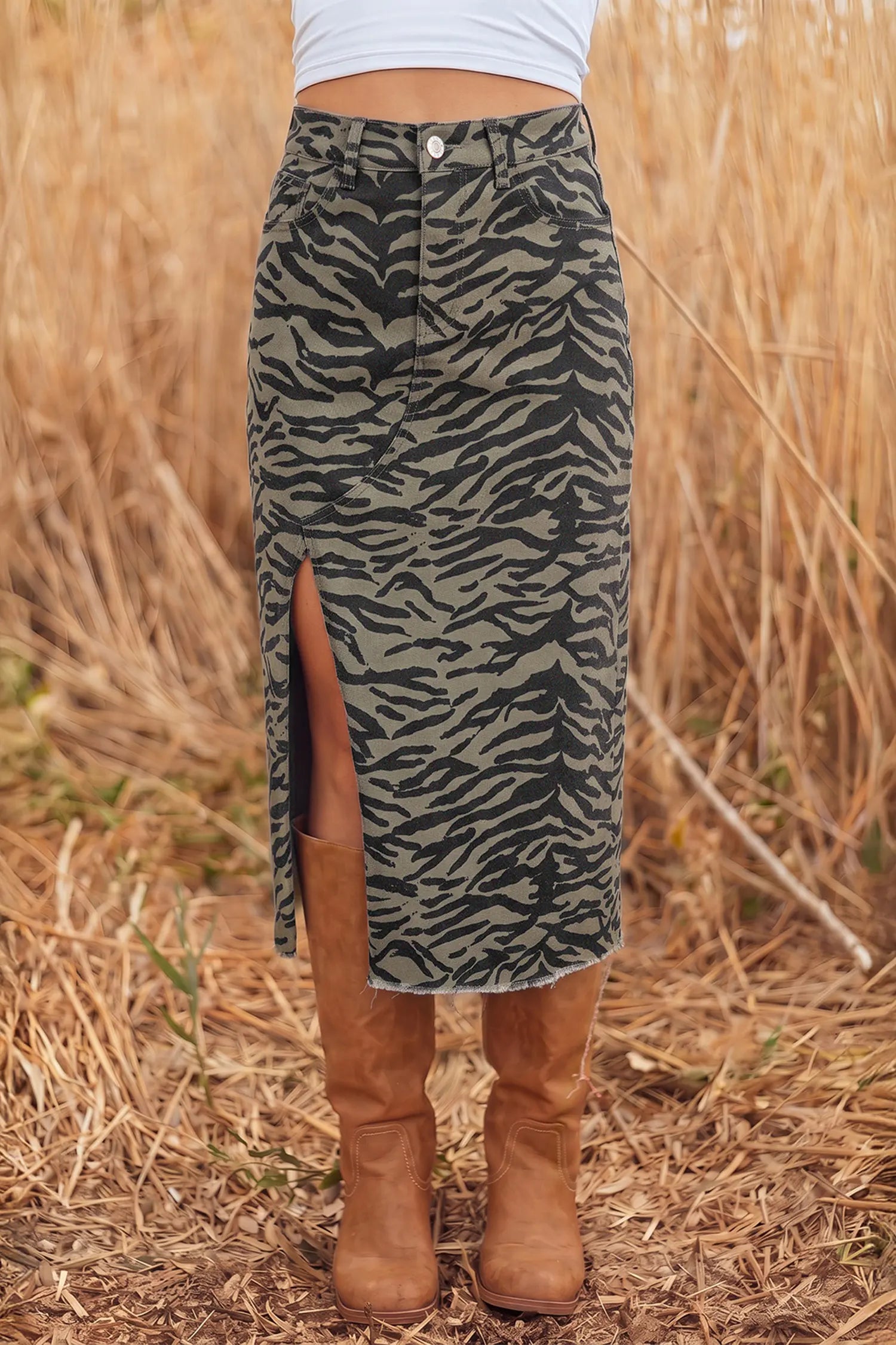 Leopard Print Side Split Frayed Hem Denim Midi Skirt – Brown
