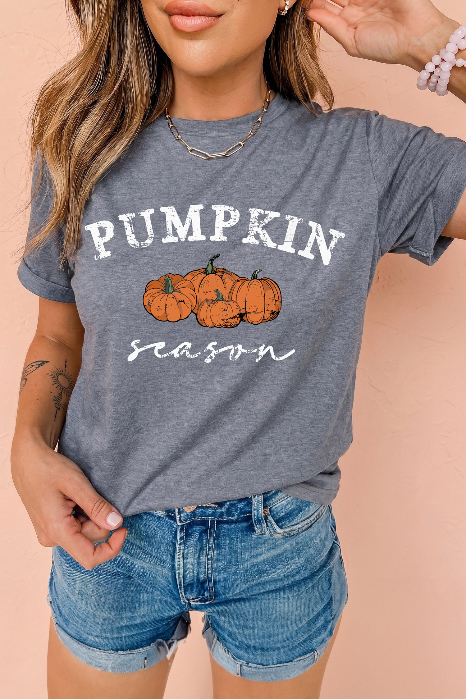 Pumpkin Season Graphic Round Neck Short Sleeve T-Shirt – Gray