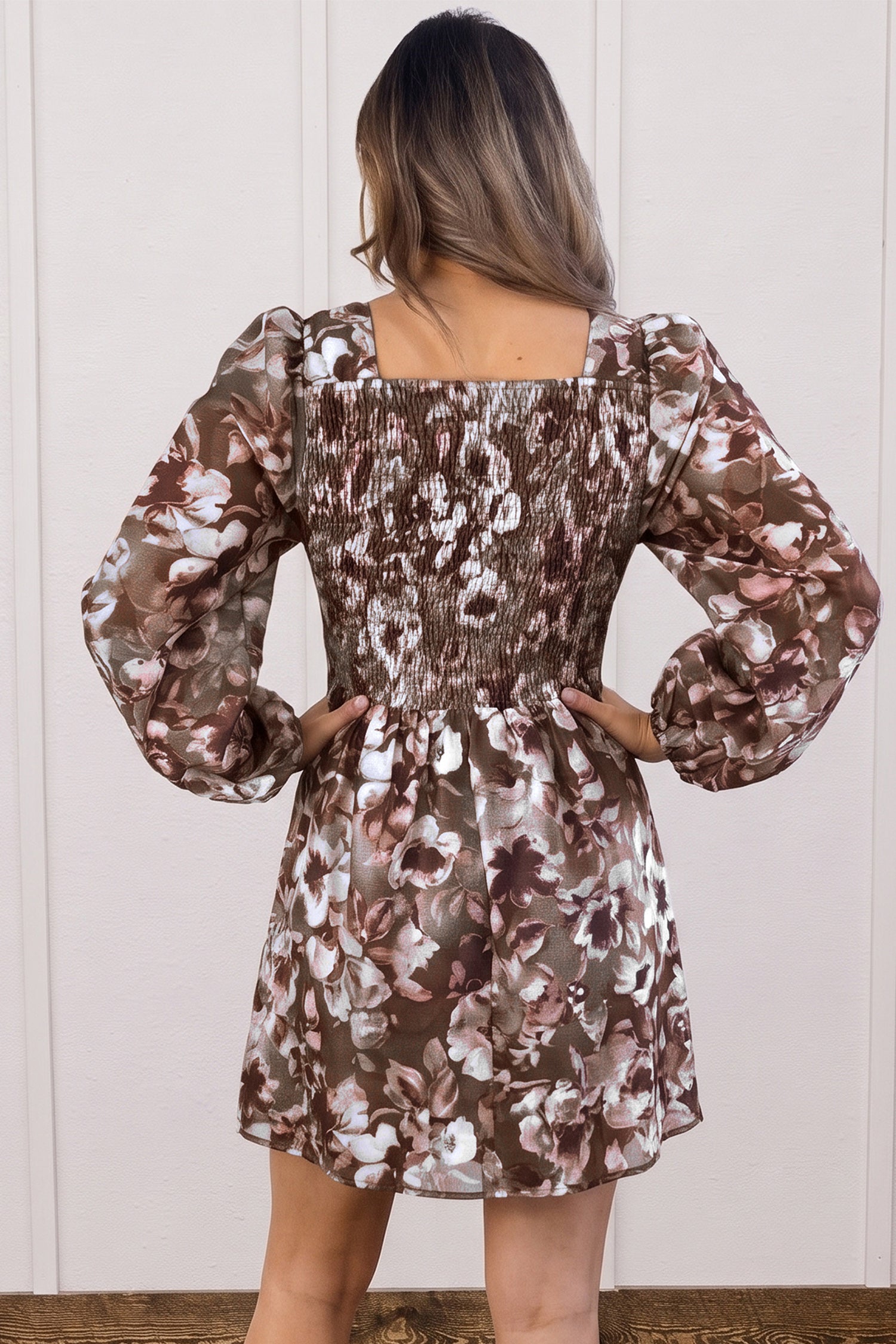 Abstract Floral Print Square Neck Long Sleeve Mini Shift Dress – Brown