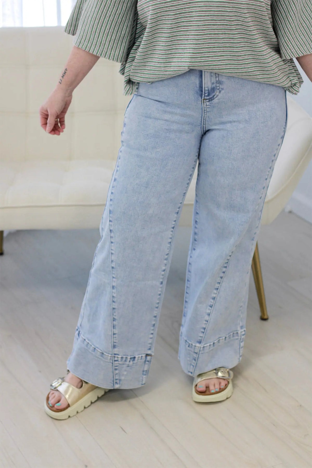 Beau Solid Paneling Loose Fit Plus Size Jeans – Blue