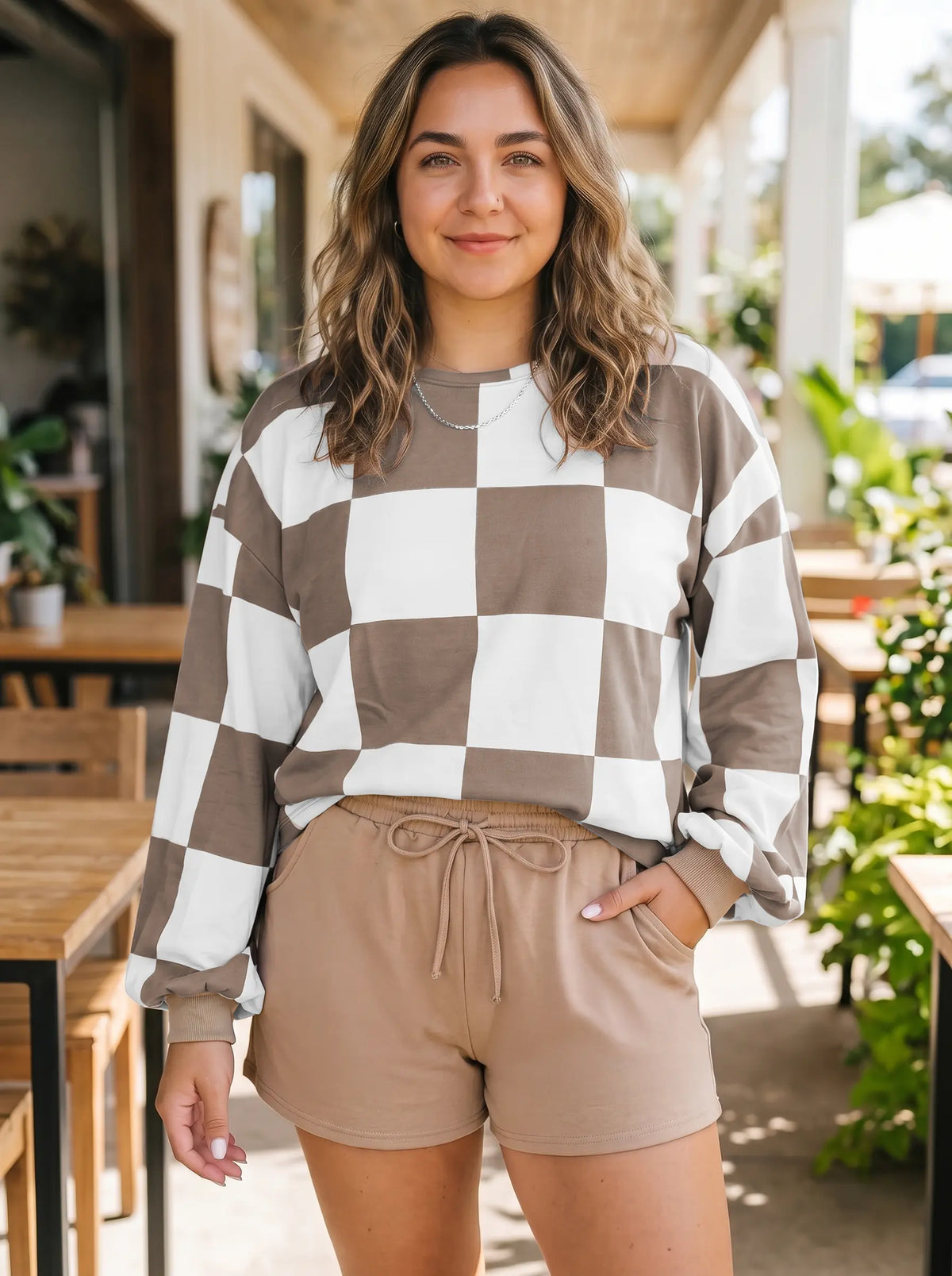 Checkered Contrast Long Sleeve Top Solid Shorts Plus Size 2pcs Set – Khaki