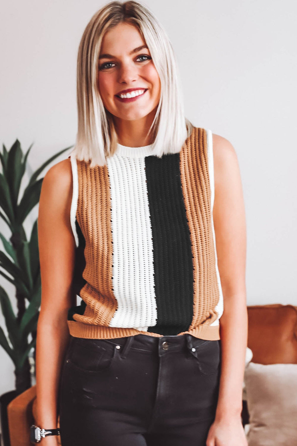 Khaki Stripe Colour Block Sleeveless Knitted Sweater Vest eAura