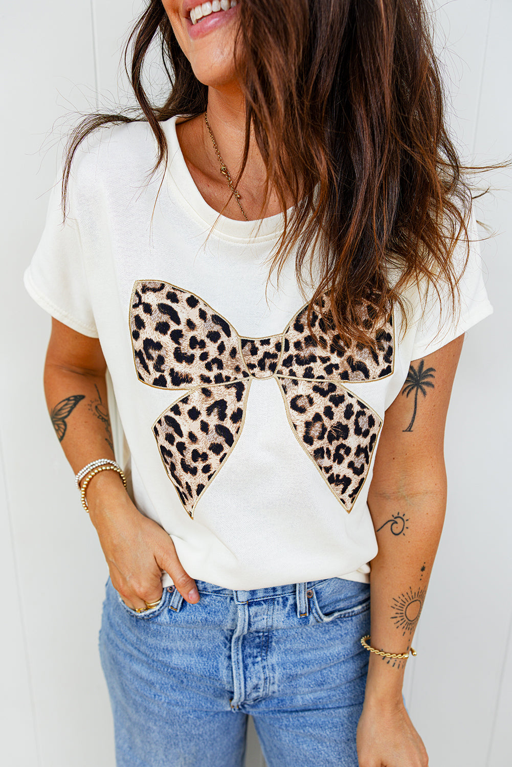 White Leopard Bow Embroidered Cotton Round Neck T-Shirt