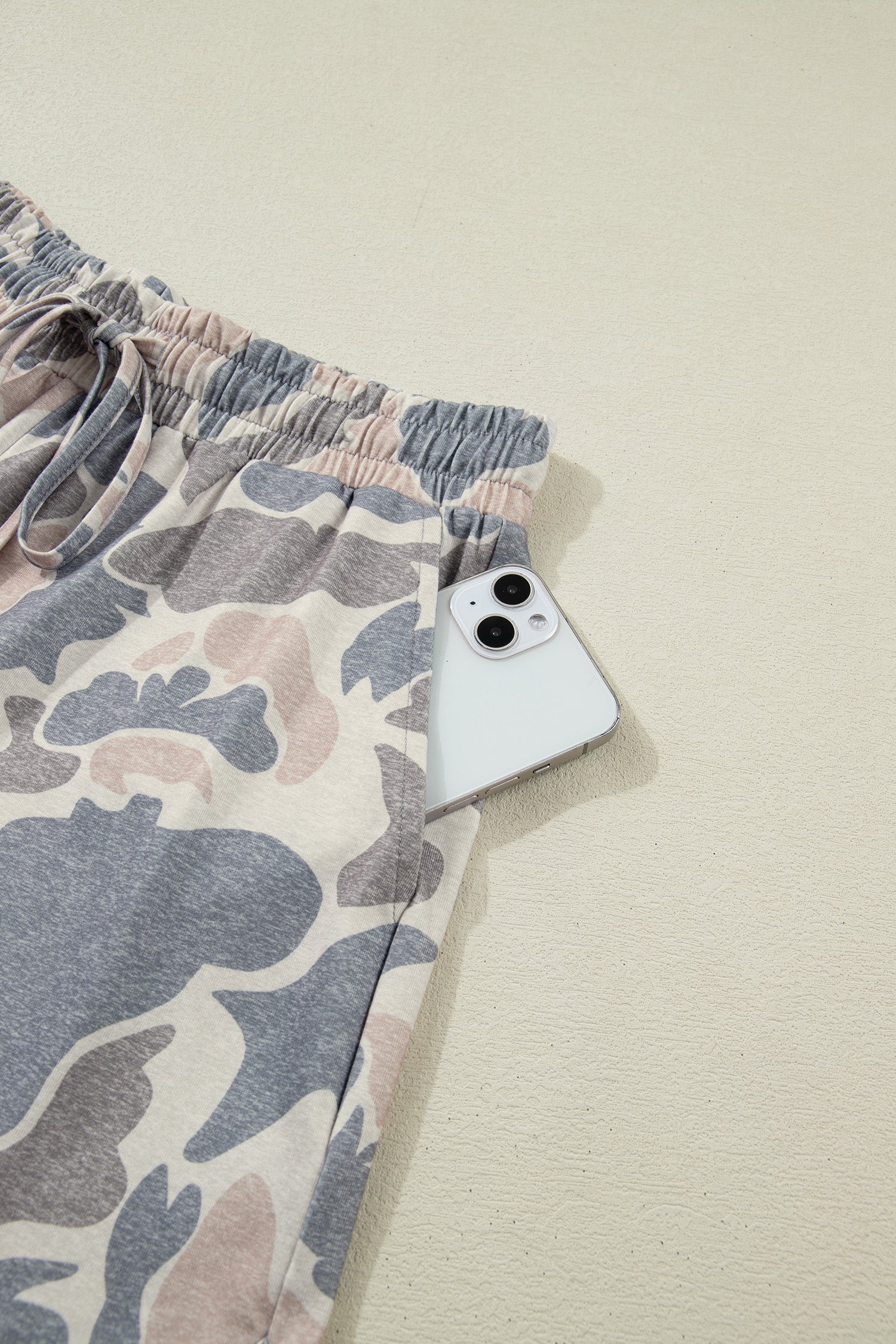 Camouflage Loose Tee Drawstring Shorts 2pcs Outfit – Multicolour