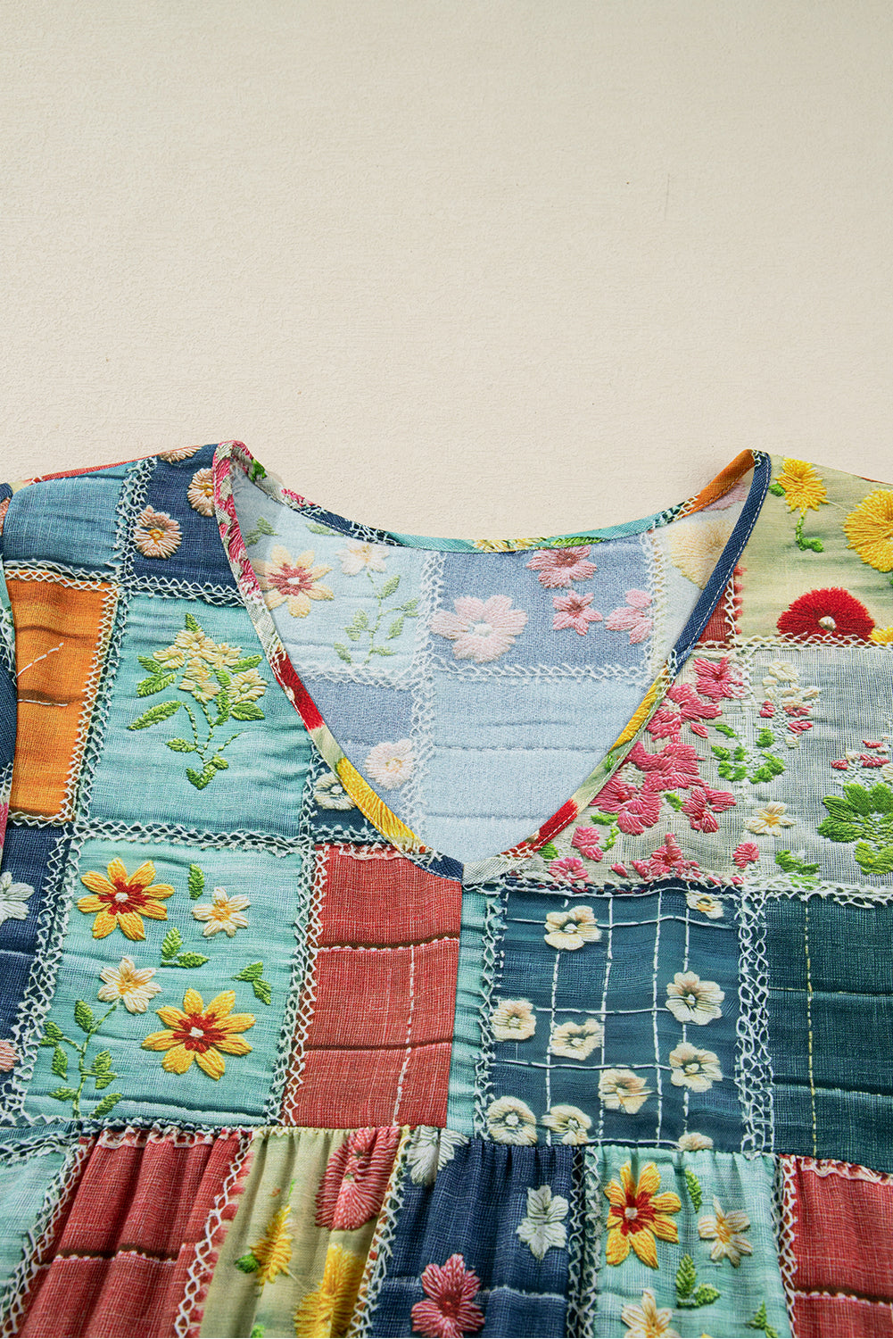 Floral Checkered Pattern Bubble Sleeve Ruffle Hem Dress - eAura