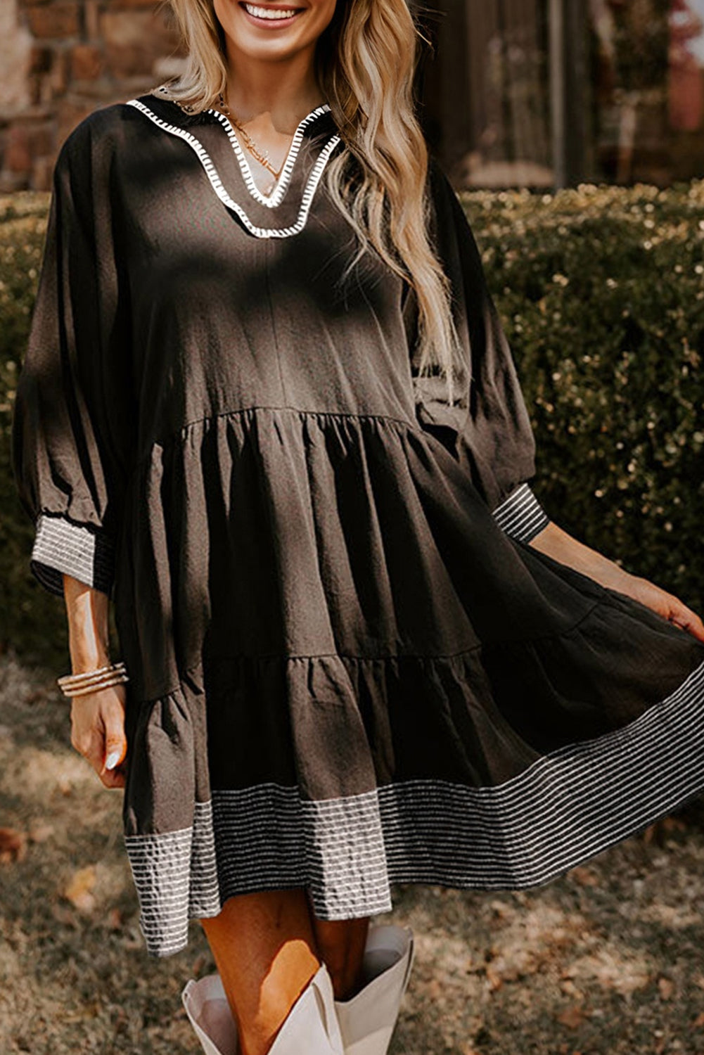 Contrast Stitched V-Neck 3/4 Sleeve Tiered Mini Dress - eAura