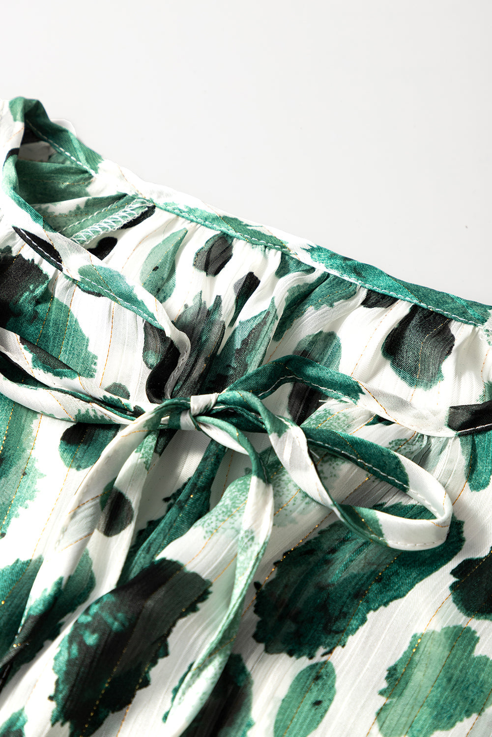 Green Metallic Threading Accents Pleated Abstract Printed Ruffled 3/4 Sleeve Blouse BB Fashion Outlet