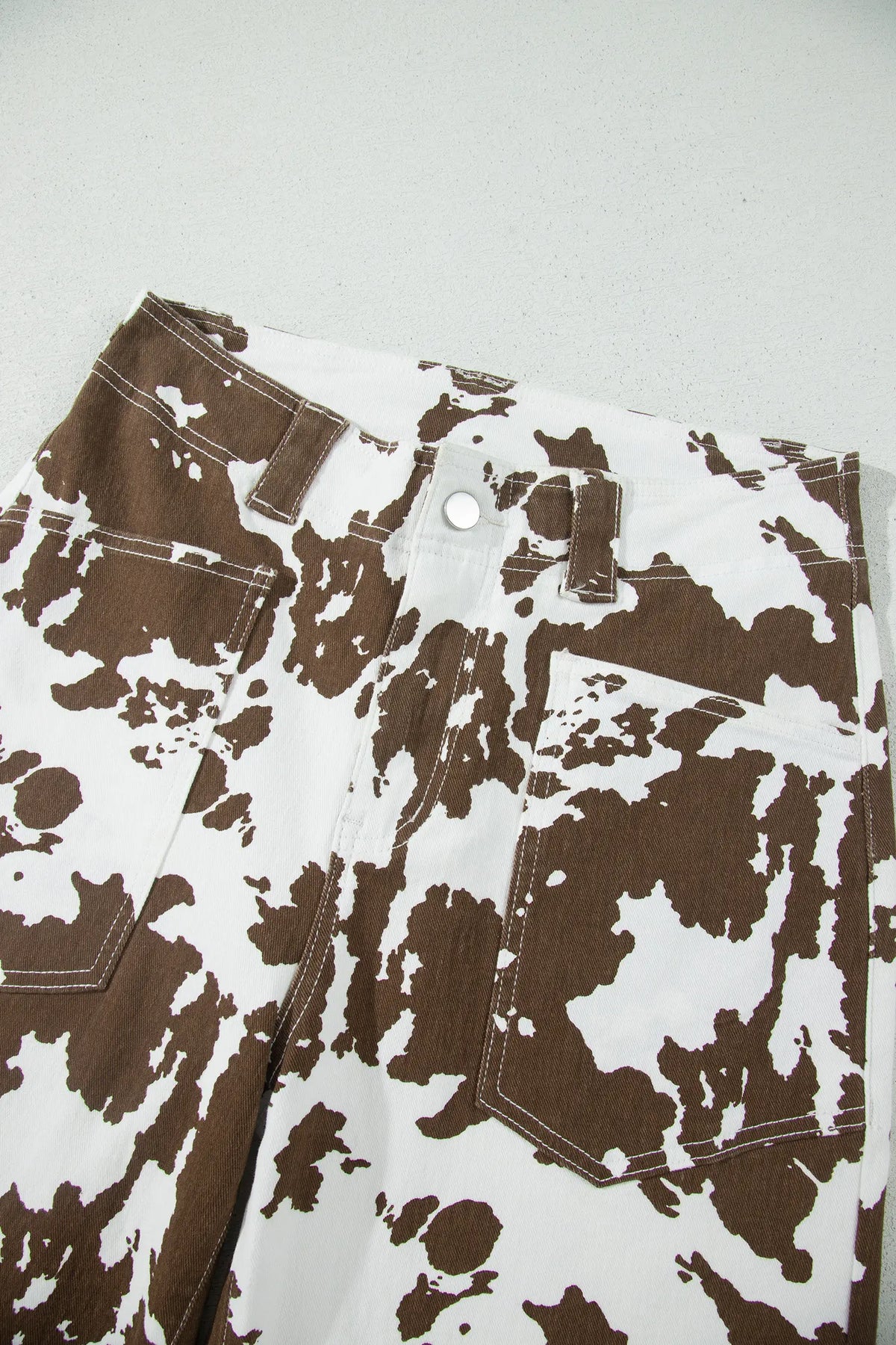 Abstract Pattern Regular Fit Full-Length Western Style Jeans – Brown