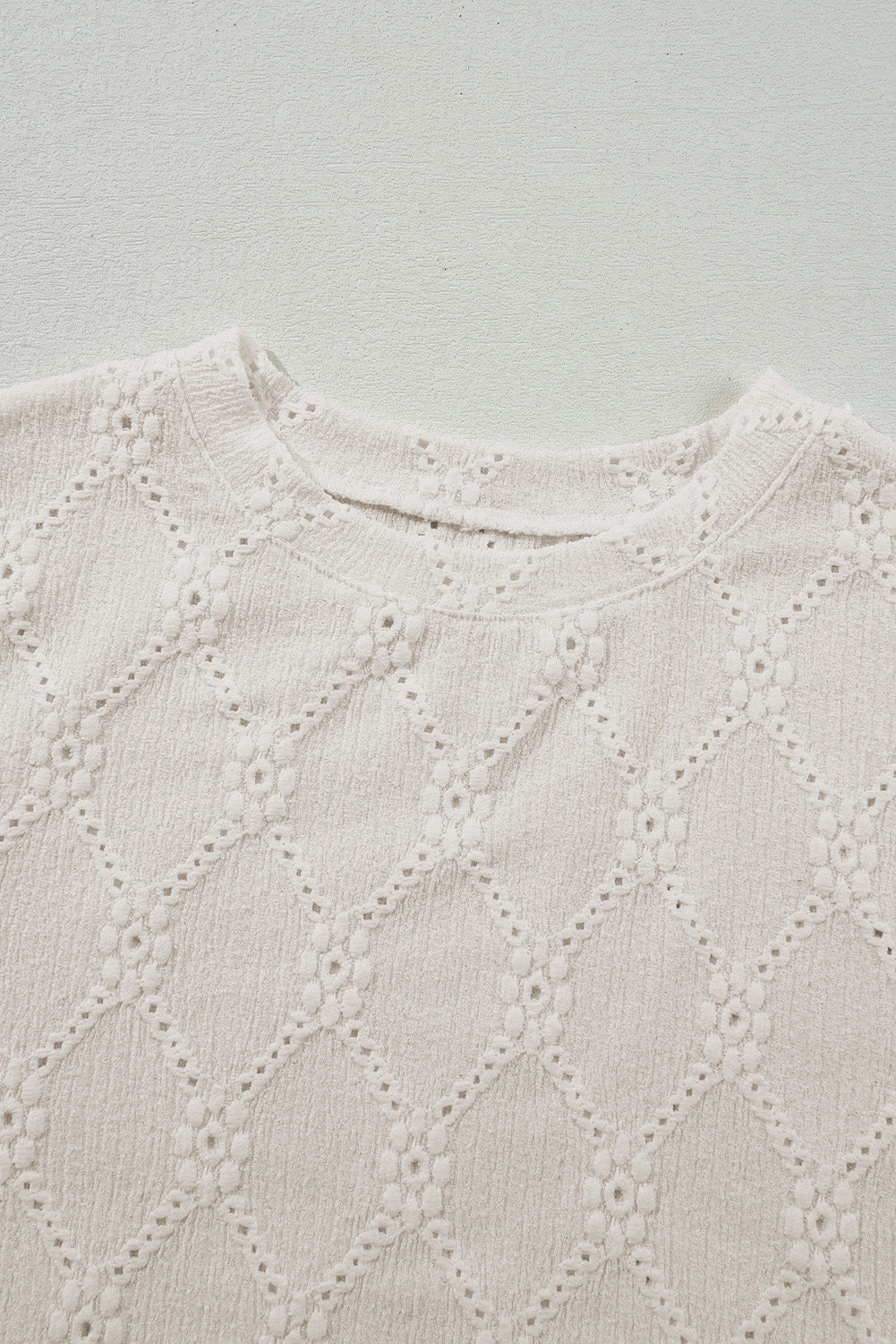 White Geometric Embroidered Slim Fit O Neck T Shirt eAura