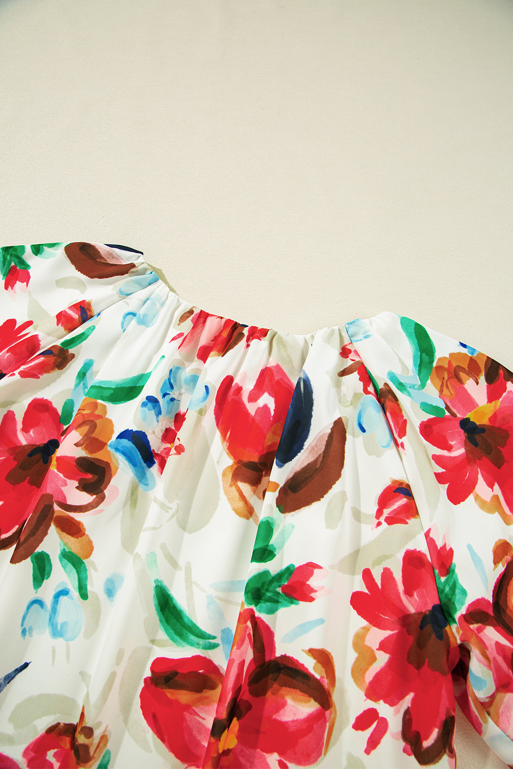 White Floral Print Puffy Half Sleeve Blouse eAura