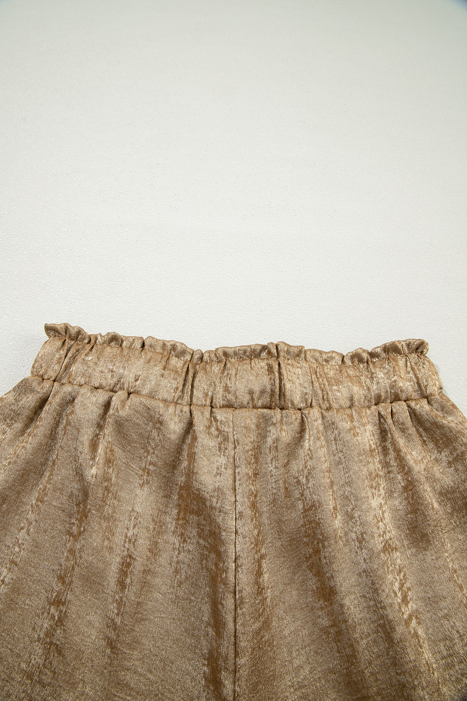 Metallic Luster Tie Elastic Waist Cuffed Hem Shorts – Gold
