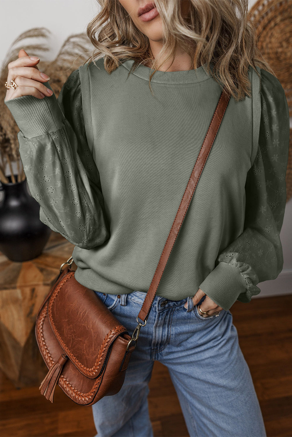 Greyish Green Solid Patchwork Sleeve Round Neck Sweatshirt eAura