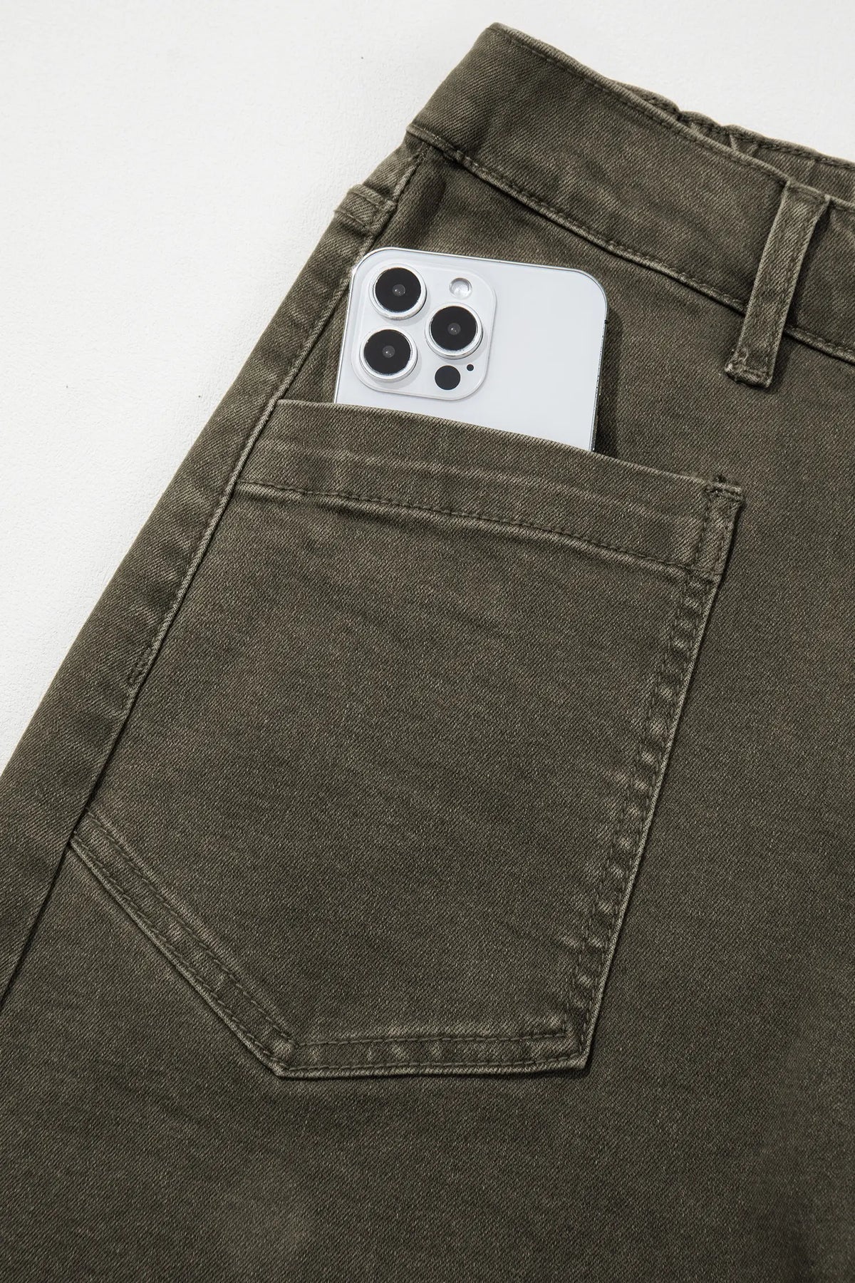 Solid Colour Square Patch Pocket Ankle-length Barrel Jeans – Beau Blue