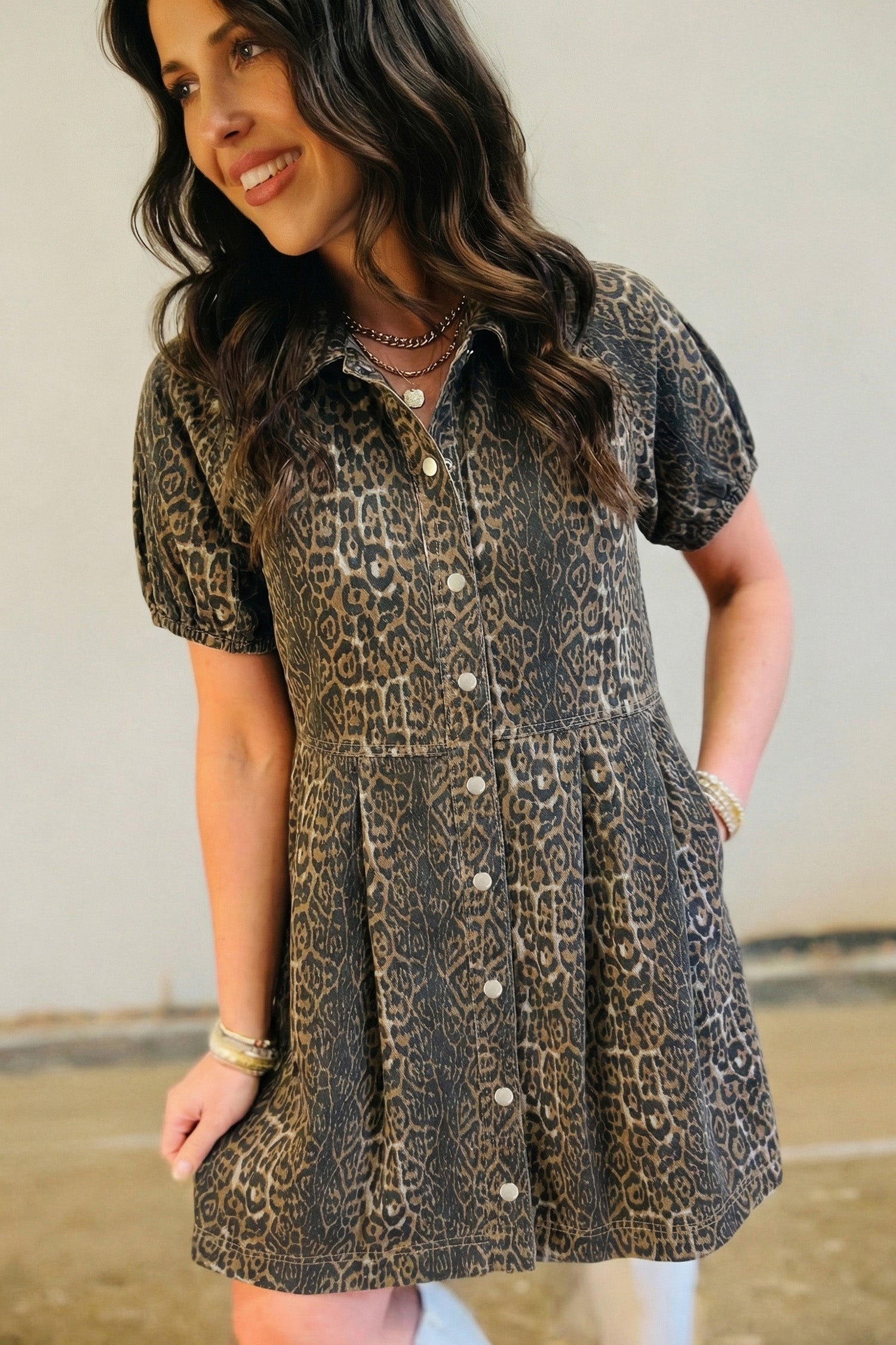 Leopard Print Puff Sleeve Pleated Denim Mini Dress
