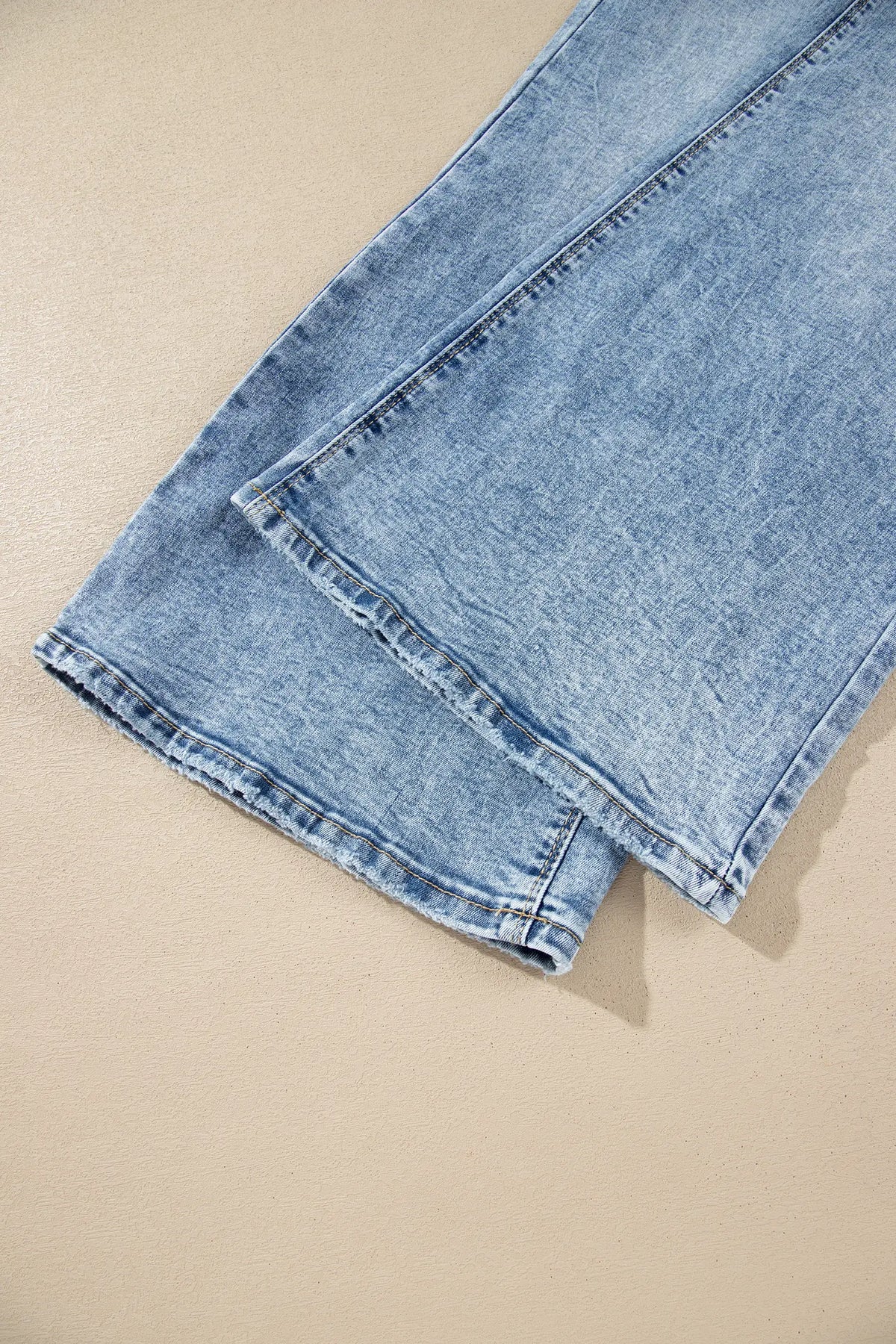 Beau Acid Wash Pocket Detail Flare Jeans – Blue