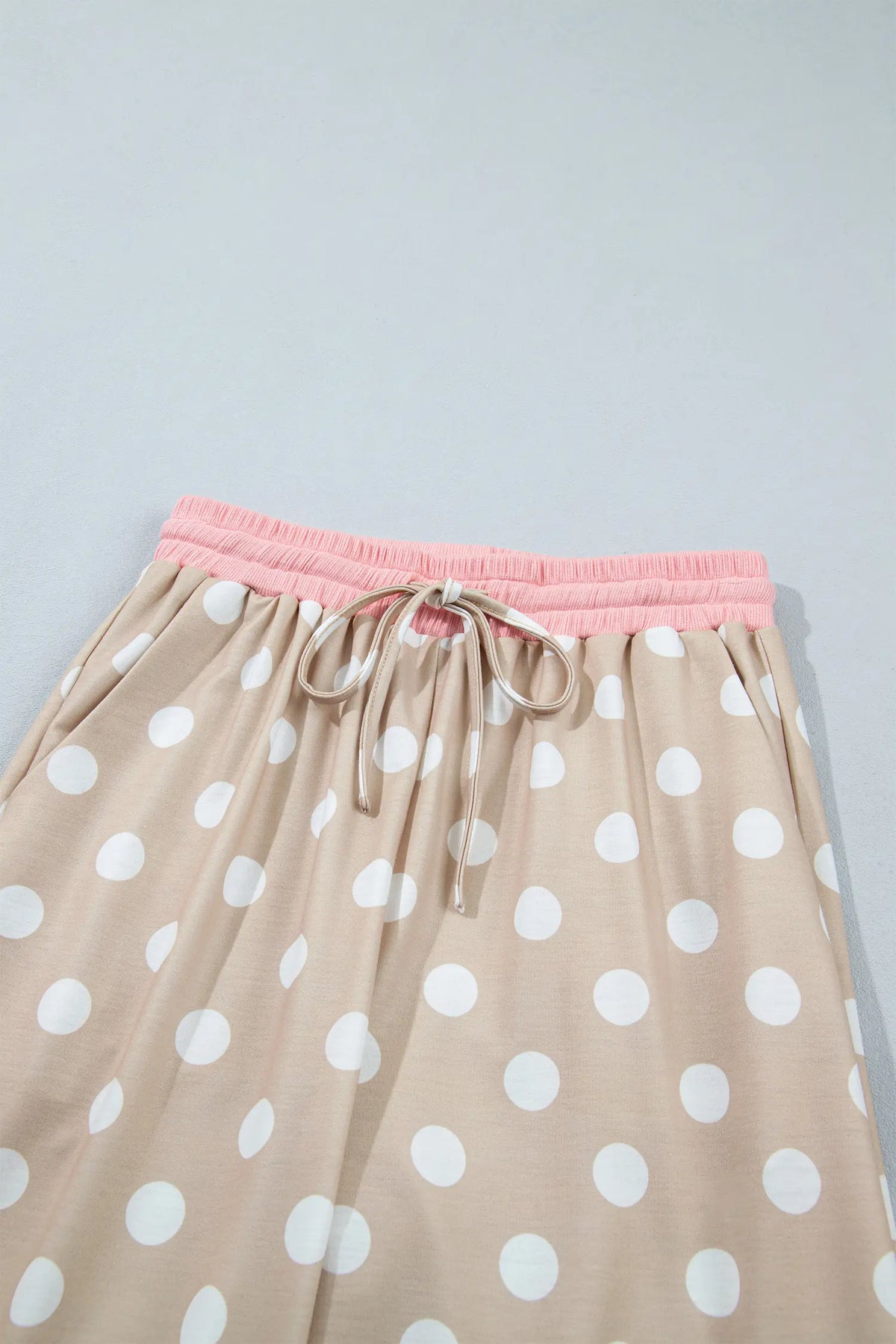 Polka Dot Contrast Trim Long Sleeve Top Drawstring Shift Pants Set – Khaki
