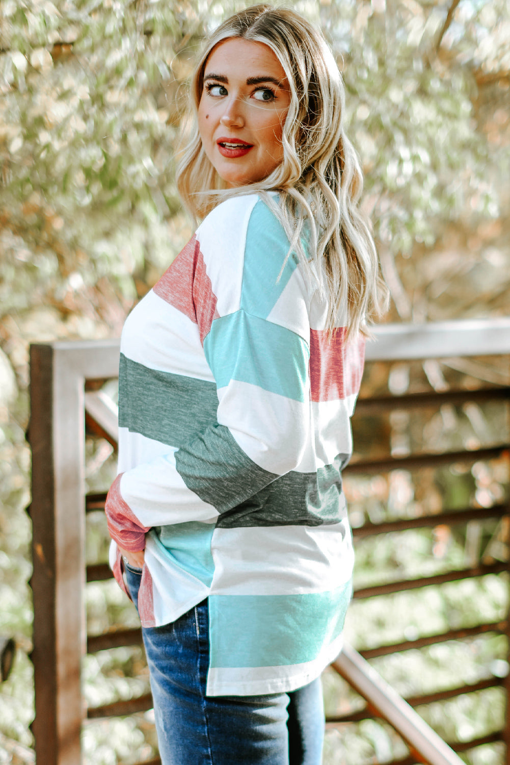 Green Plus Size Colorblock Pullover Top BB Fashion Outlet