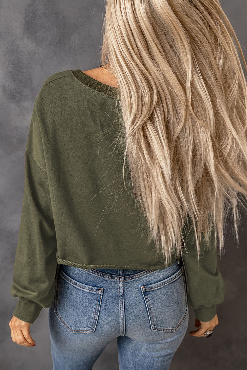 Green Drop Shoulder Cropped Sweatshirt eAura
