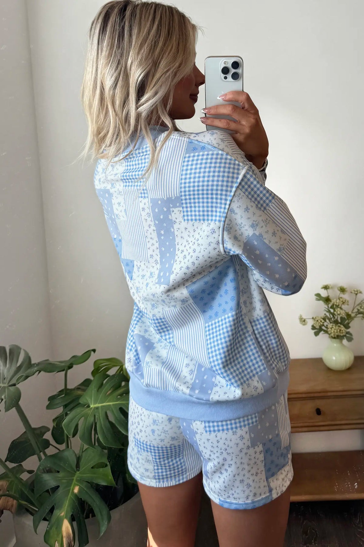 Sky Blue Patchwork Floral Print Drop Shoulder Baggy Pullover Drawstring Shorts Set – Light Blue