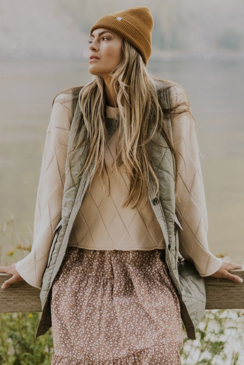 Grass Green Quilted Long Sleeveless Coat with Pockets eAura