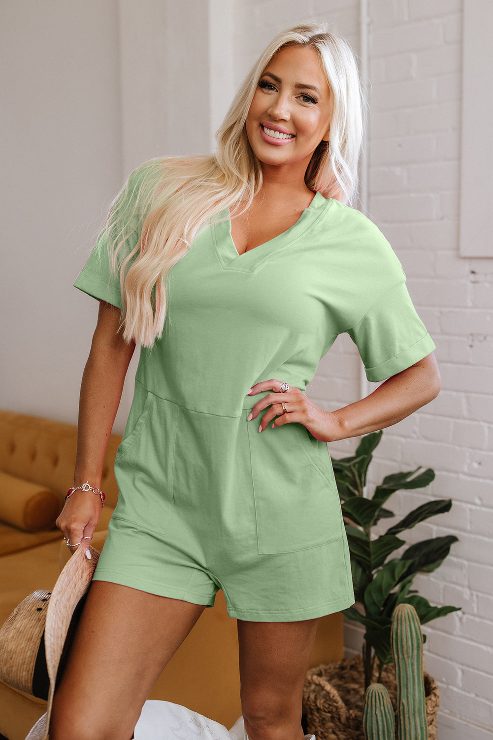 Loose Half Sleeve V-Neck Knit Romper eAura