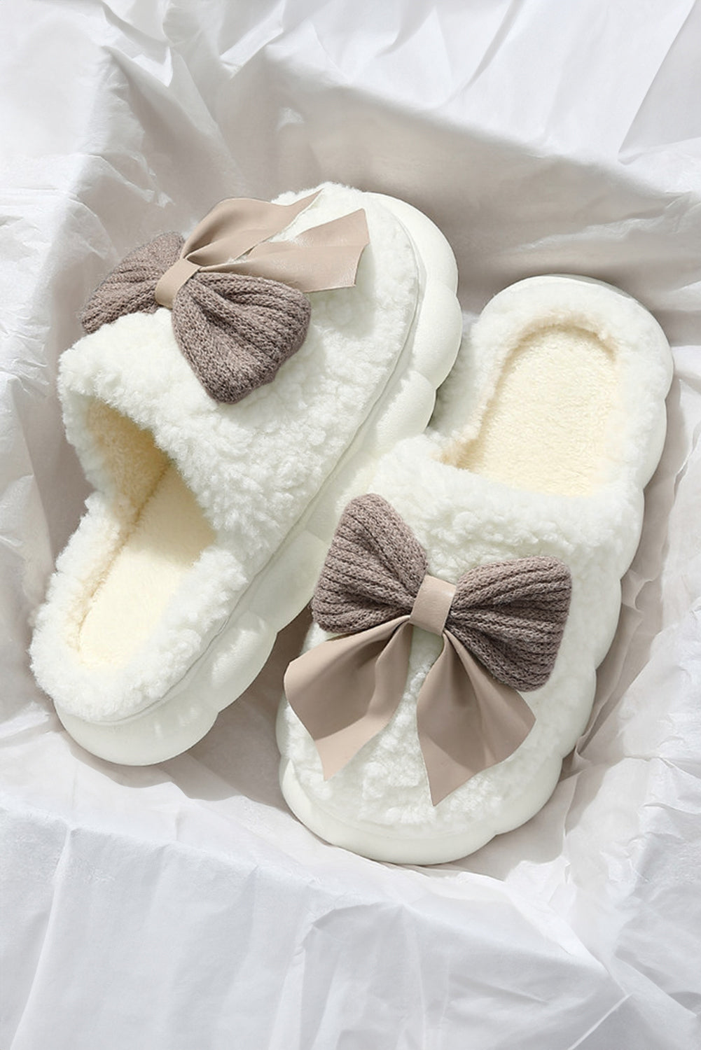 White Contrast Bowknot Applique Plush Winter Slippers (Bow Colours May Differ by Batch) BB Fashion Outlet