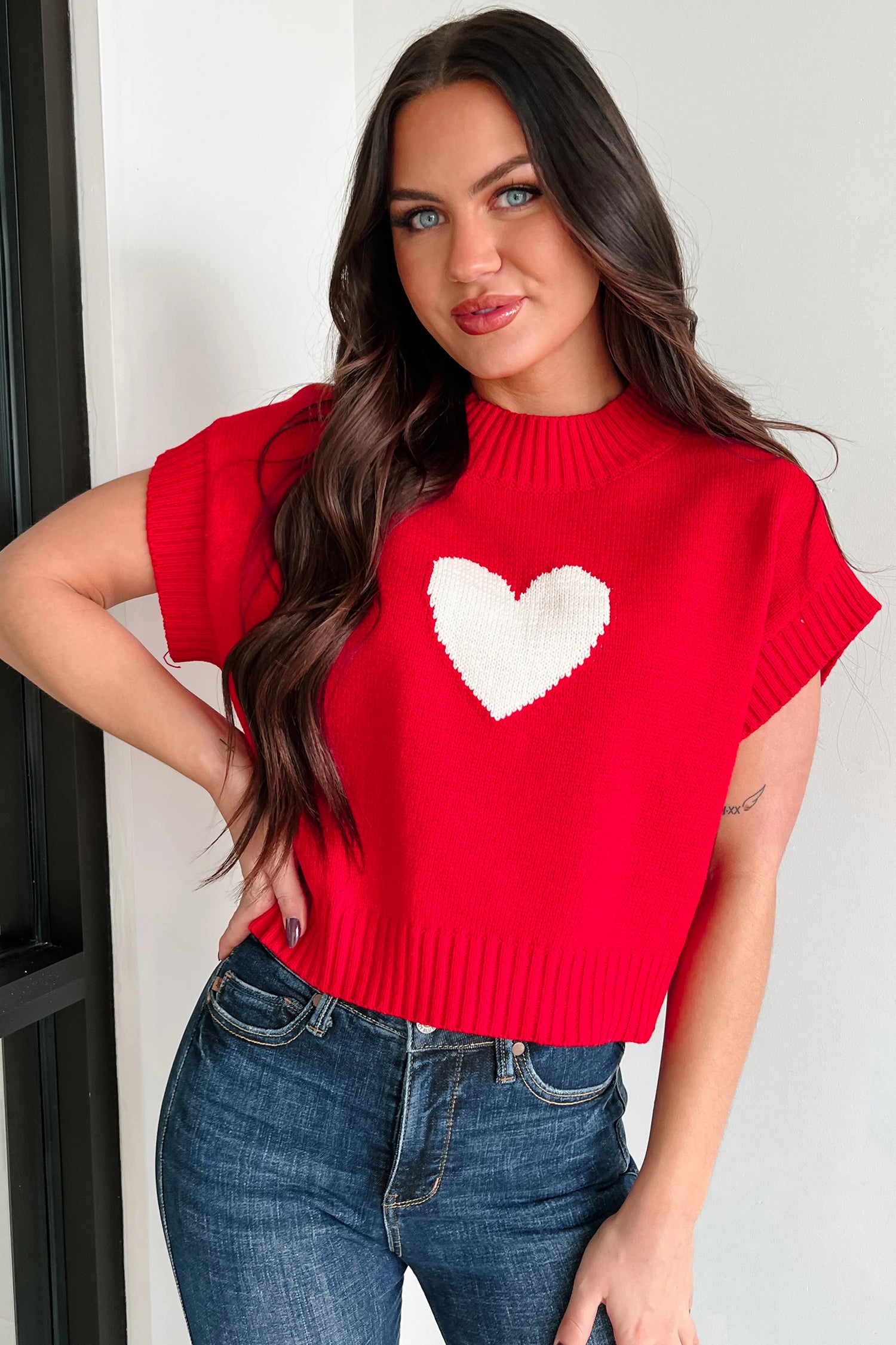Heart Graphic Cropped Short Sleeve Sweater