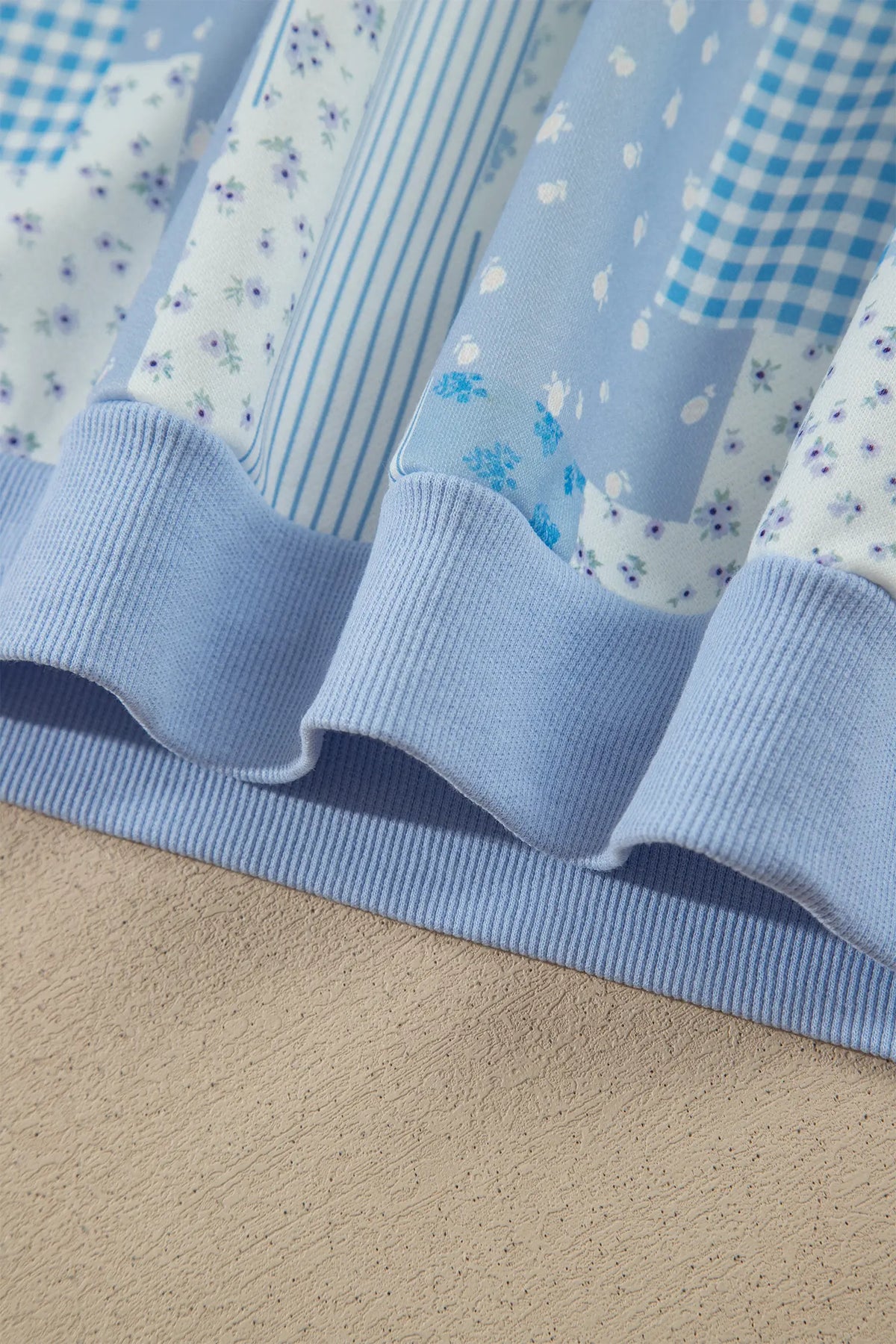 Sky Blue Patchwork Floral Print Drop Shoulder Baggy Pullover Drawstring Shorts Set – Light Blue