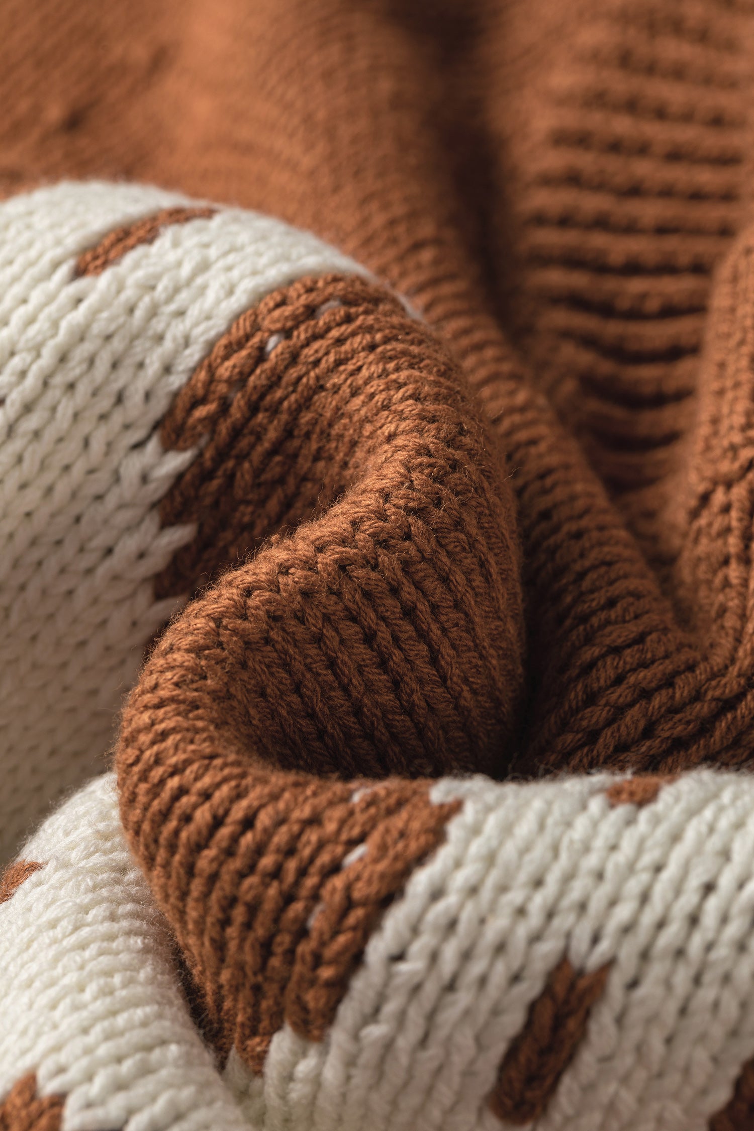 Chestnut Western Horseshoe Pattern Short Sleeve Knit Sweater – Brown
