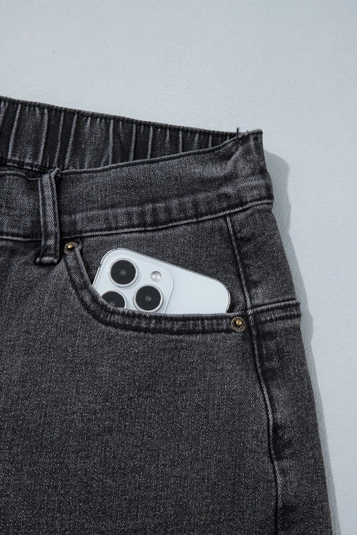 Decorative Seam Patchwork Detail Solid Colour Jeans