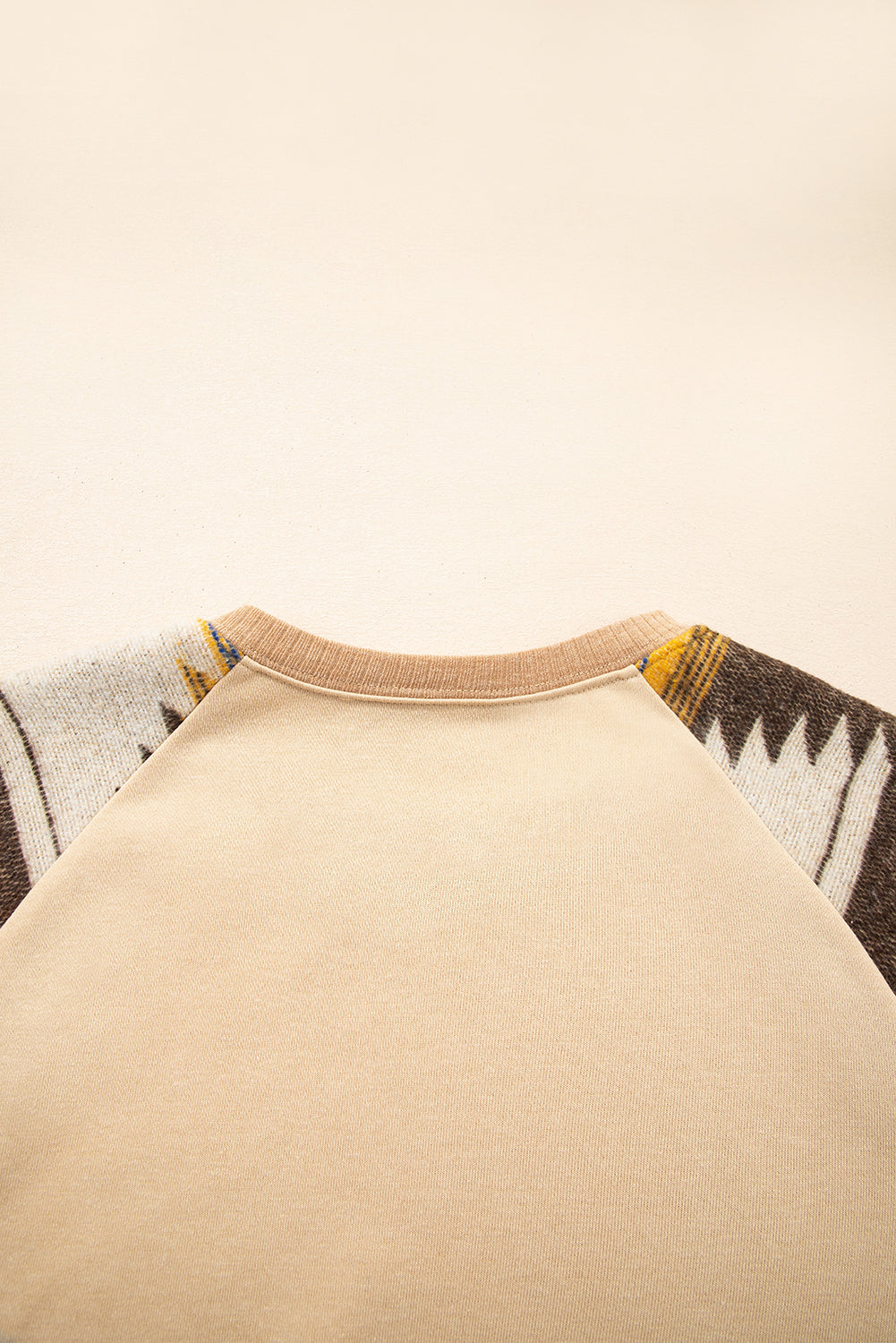 Aztec Patchwork Raglan Pullover Sweatshirt - eAura