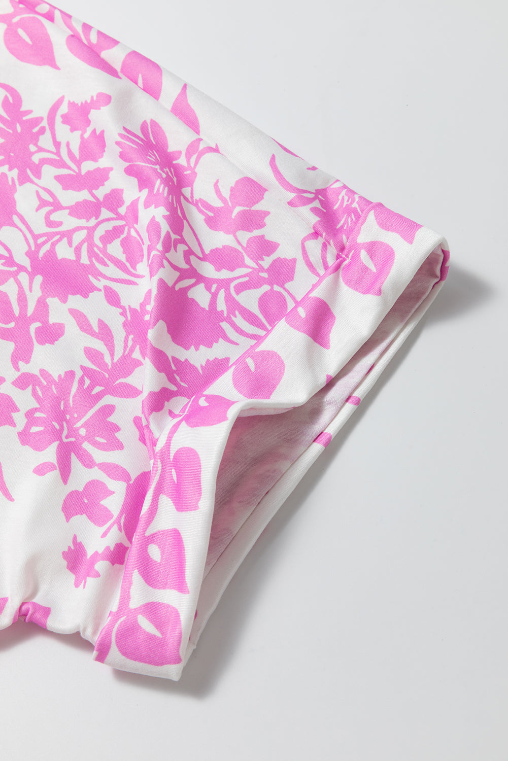 White Floral Printed Curved Hem Plus Size T Shirt BB Fashion Outlet