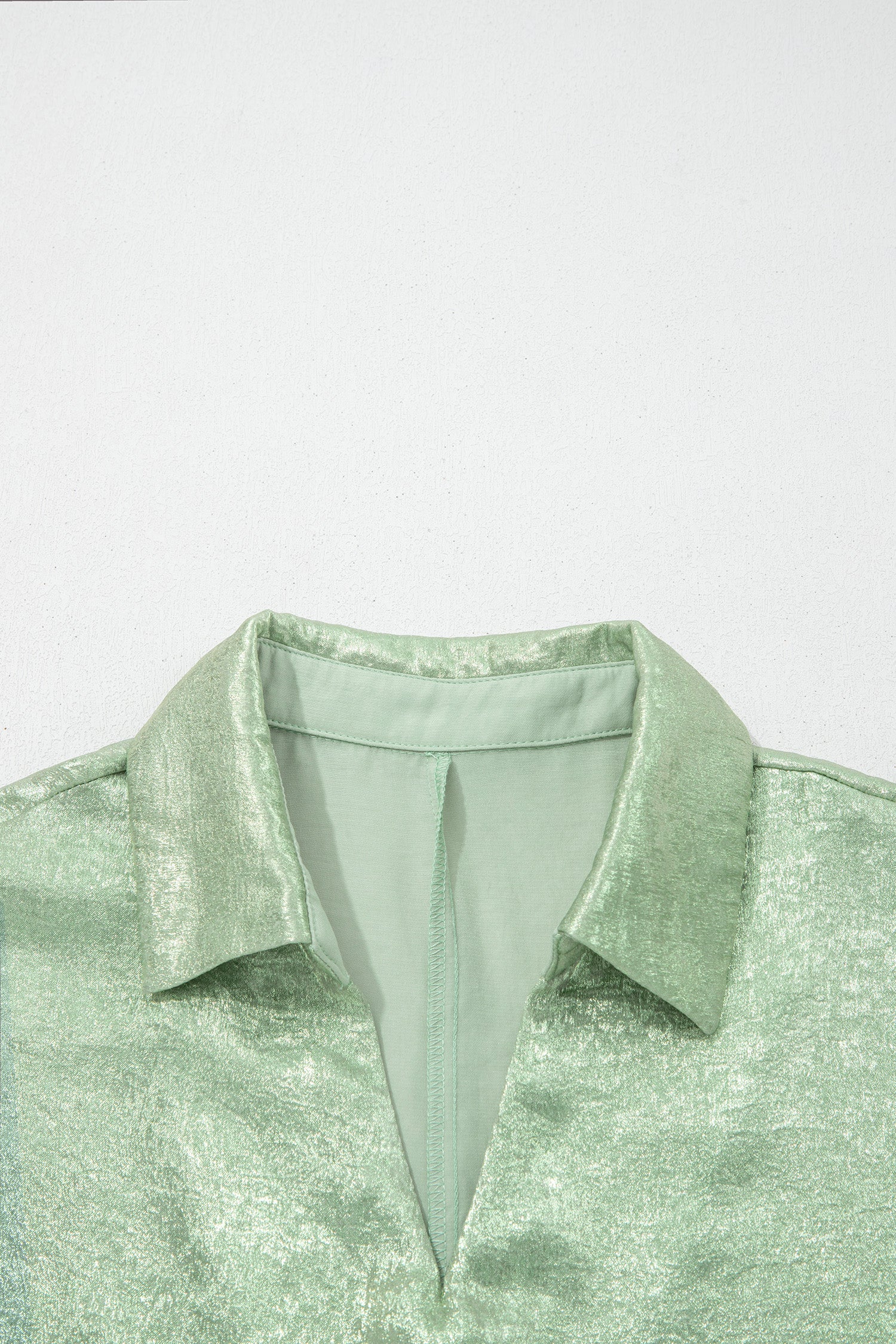 Collared V-Neck Half Sleeve Metallic Top