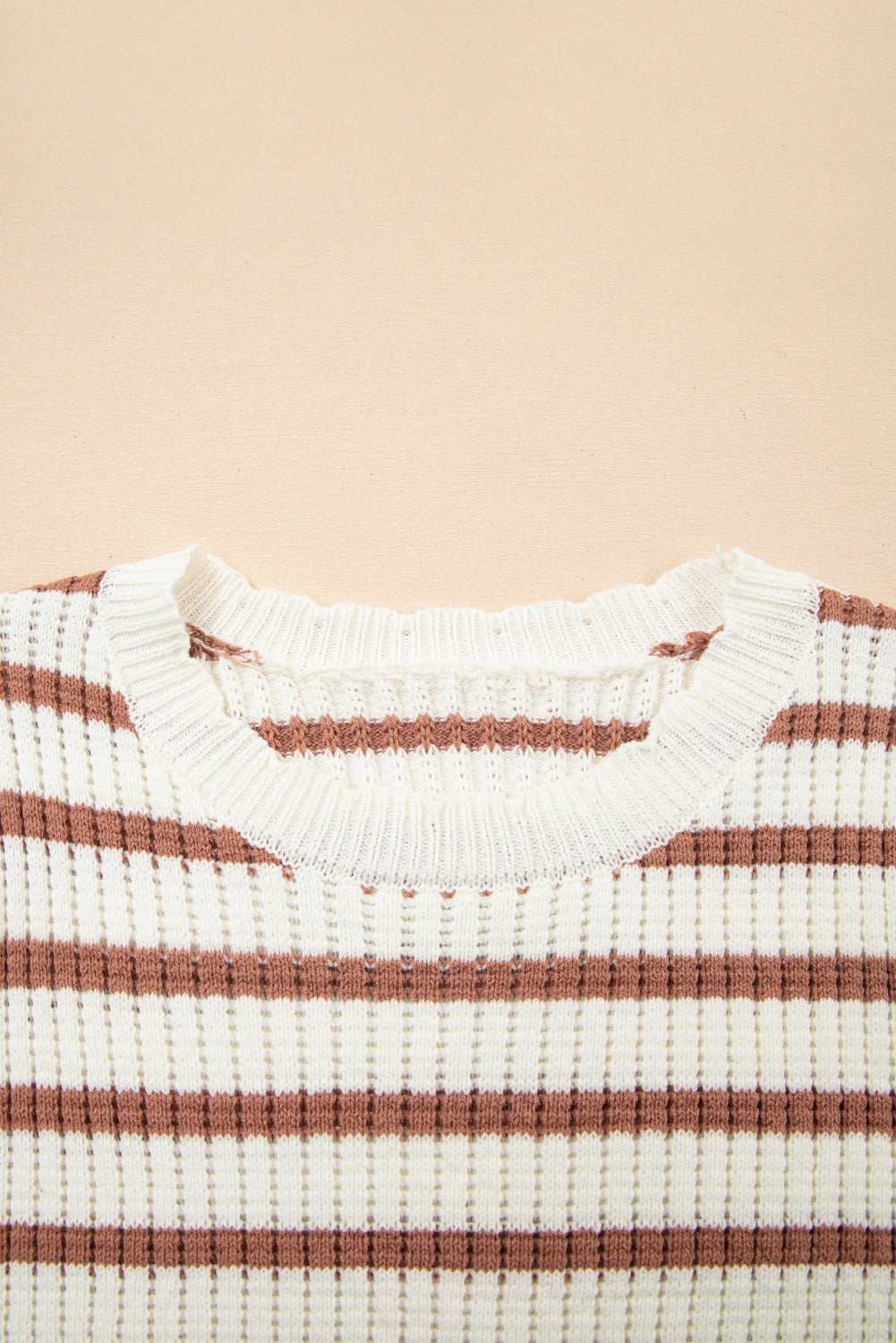 Khaki Stripe Scalloped Round Neck Short Sleeve Sweater eAura